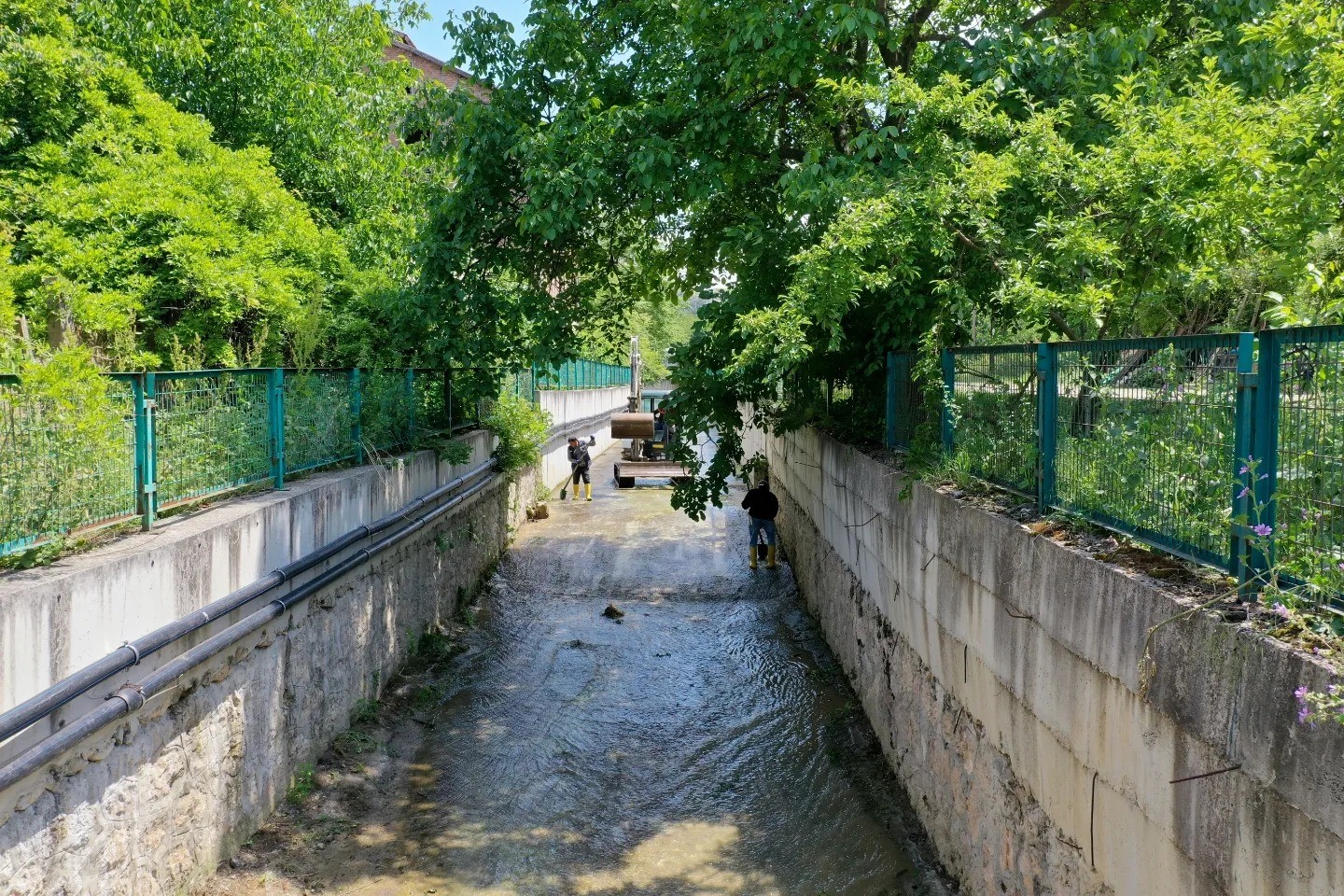 Dere ıslah çalışmaları gerçekleştirildi
