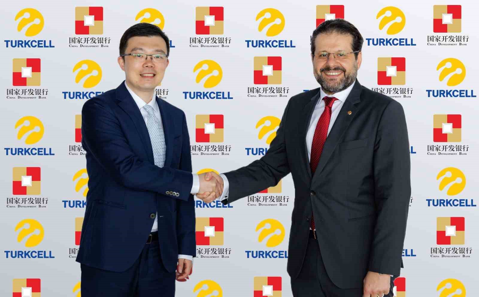 Turkcell, Çin Kalkınma Bankası ile 300 milyon euroluk kredi anlaşması için ön protokol imzaladı
