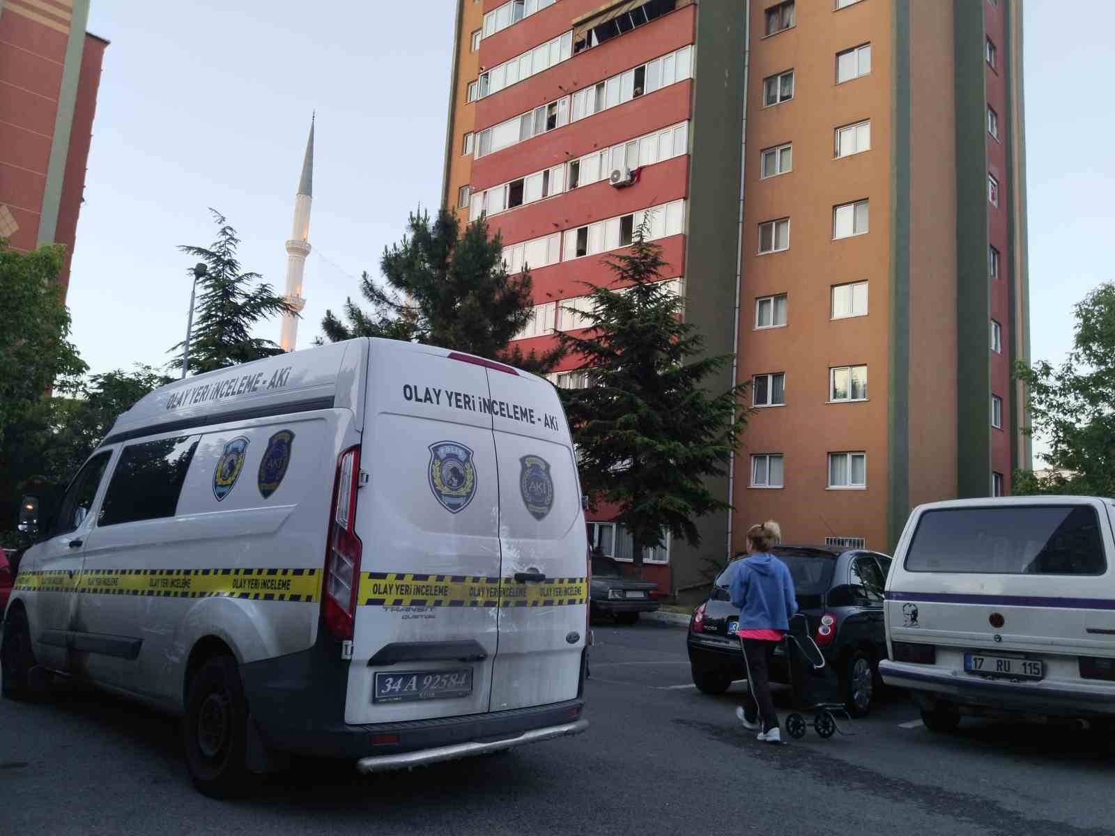 Ataşehir’de şüpheli ölüm; bir şahıs evinde ölü bulundu
