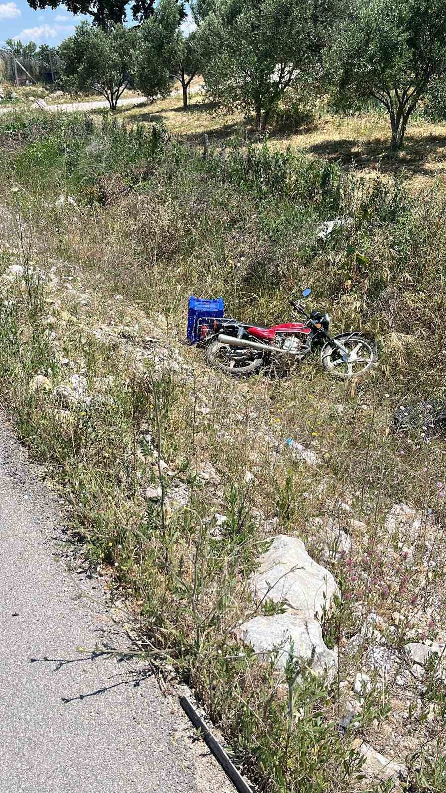 Bayramiç’te motosikletiyle kaza yapan sürücü ağır yaralandı
