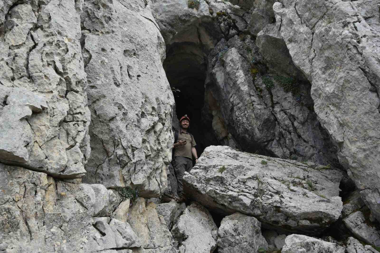 Muğla’da temel mağaracılık ve SRT eğitimi gerçekleştirildi
