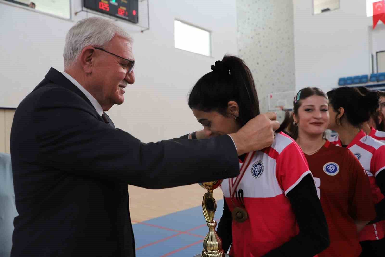 17. Bahar Şenlikleri Sportif Müsabakaları
