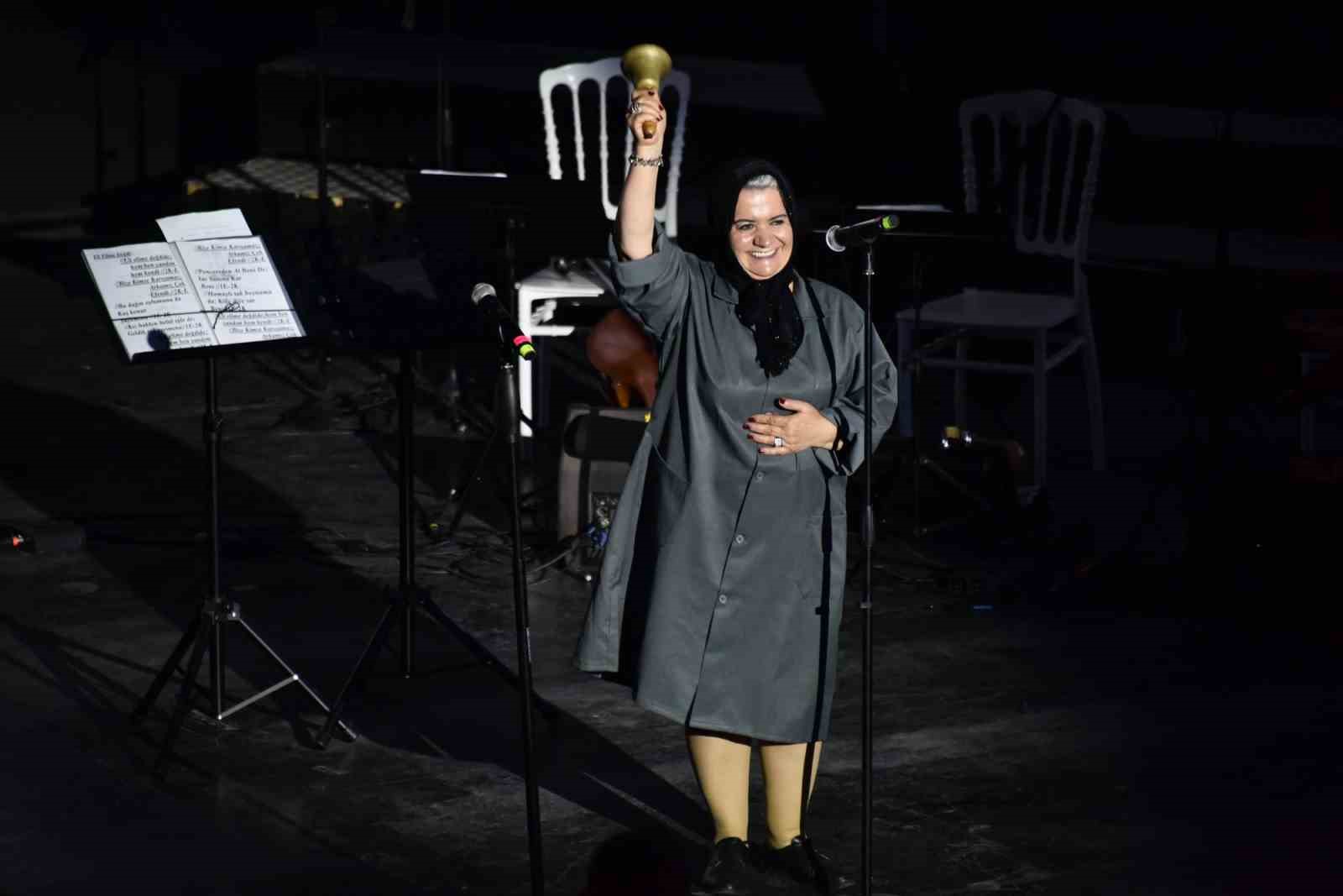 ASEV THM Korosu’ndan ‘Beyaz Perdede Türküler’ Konseri
