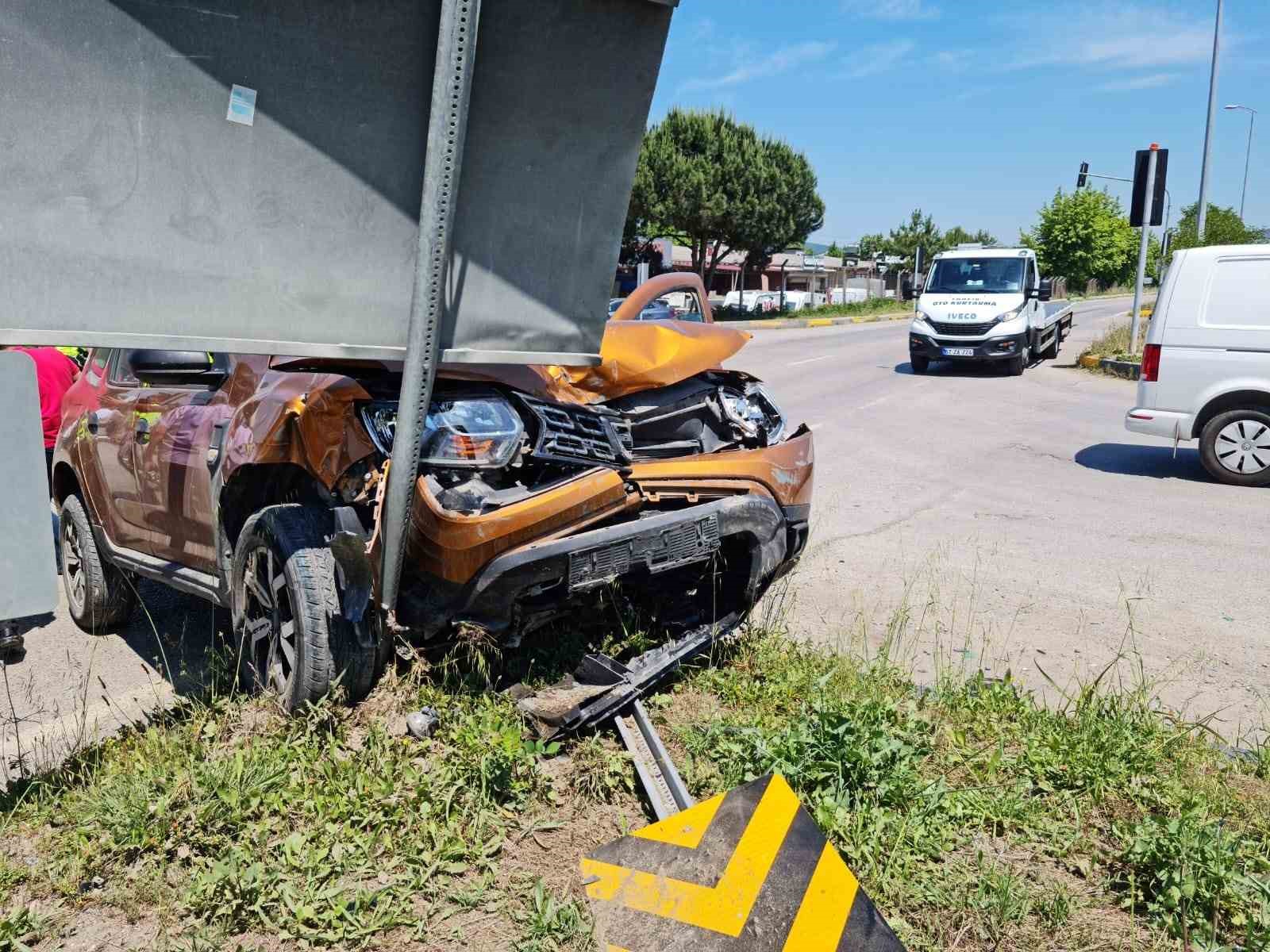 Zonguldak’ta iki araç çarpıştı: 1 ölü, 1 yaralı
