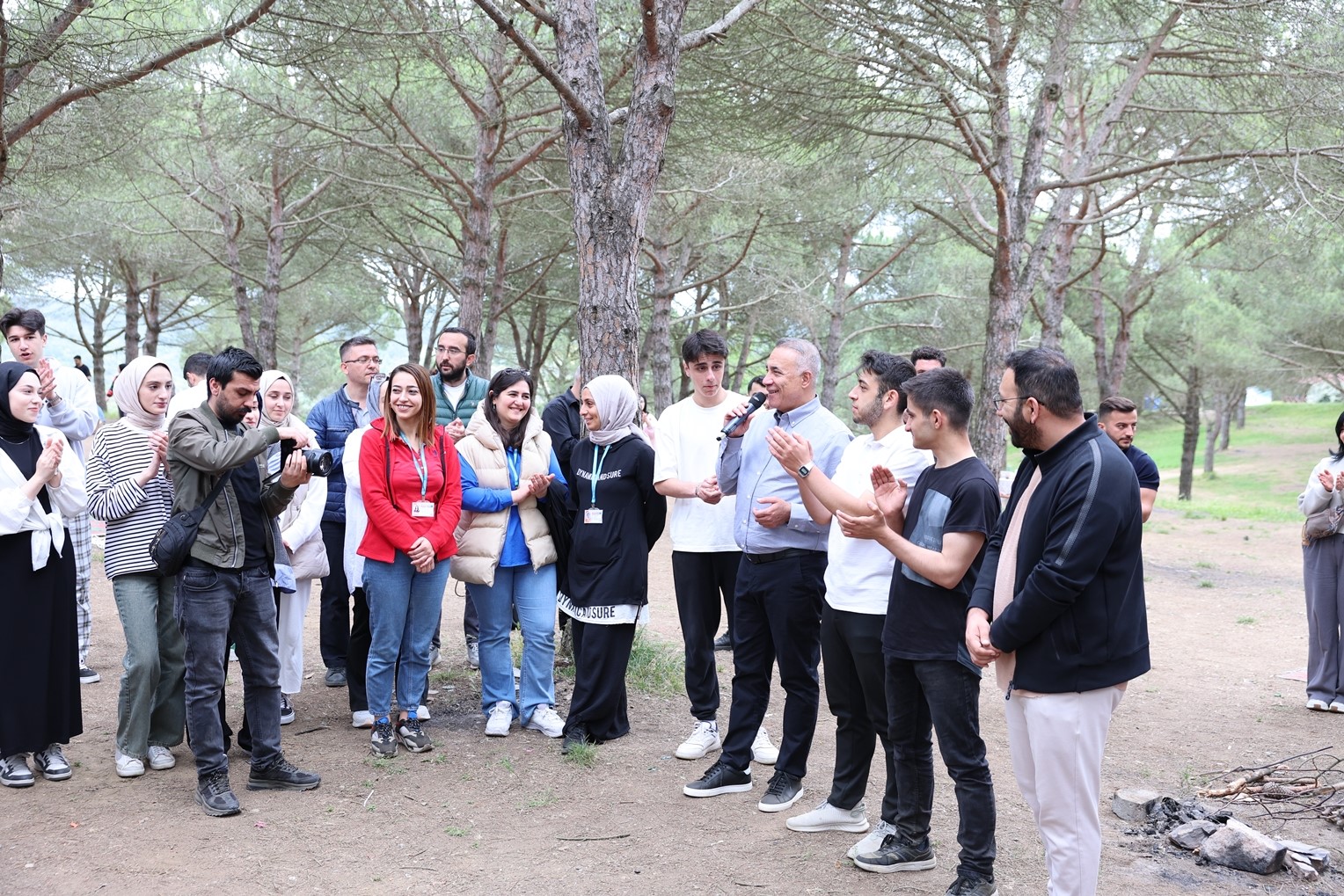 Sultangazi Belediyesi Eğitime Destek Akademisi’nden gençlere motivasyon pikniği
