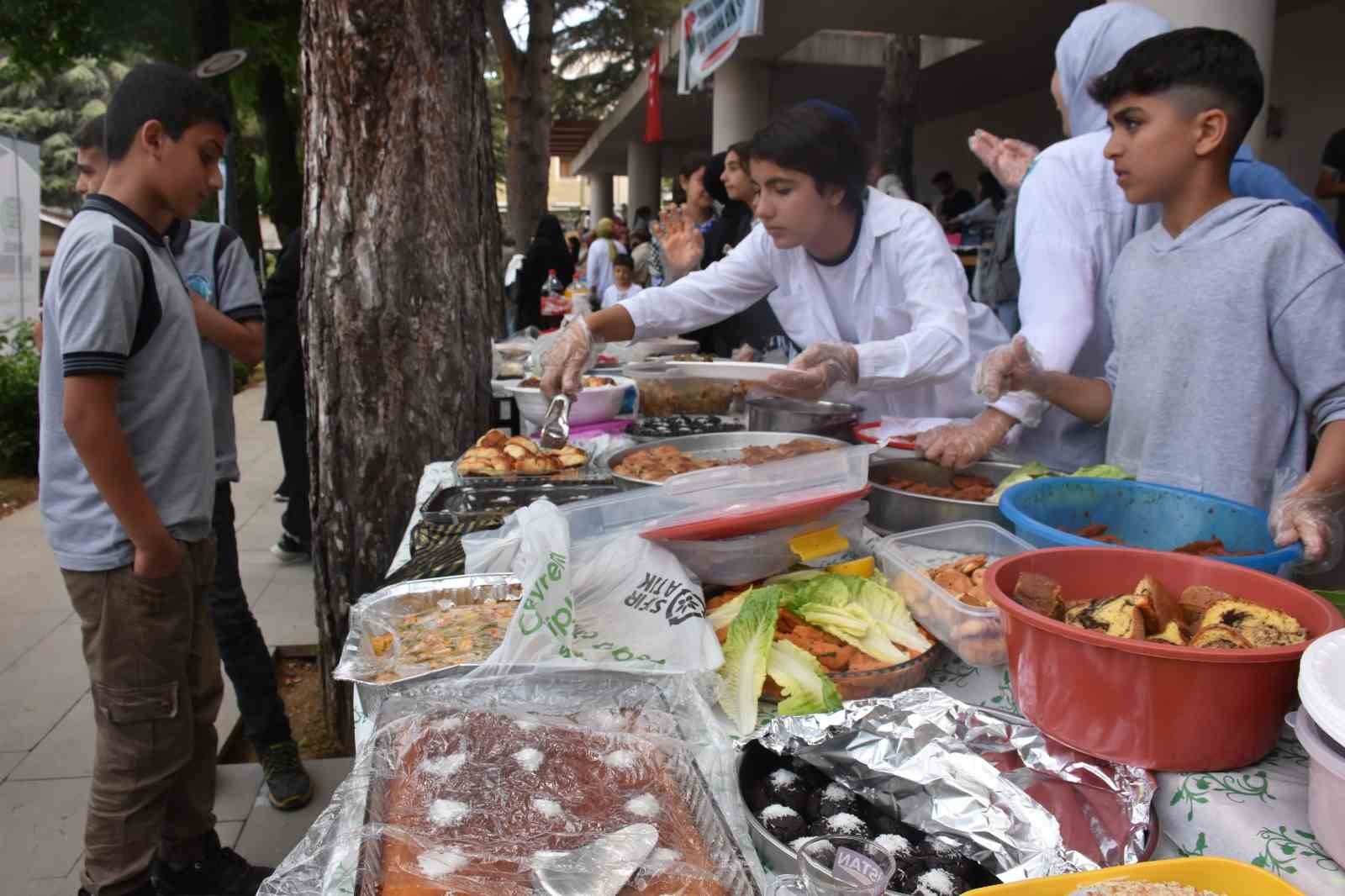 Bingöl’de Gazze için yardım etkinliği düzenlendi
