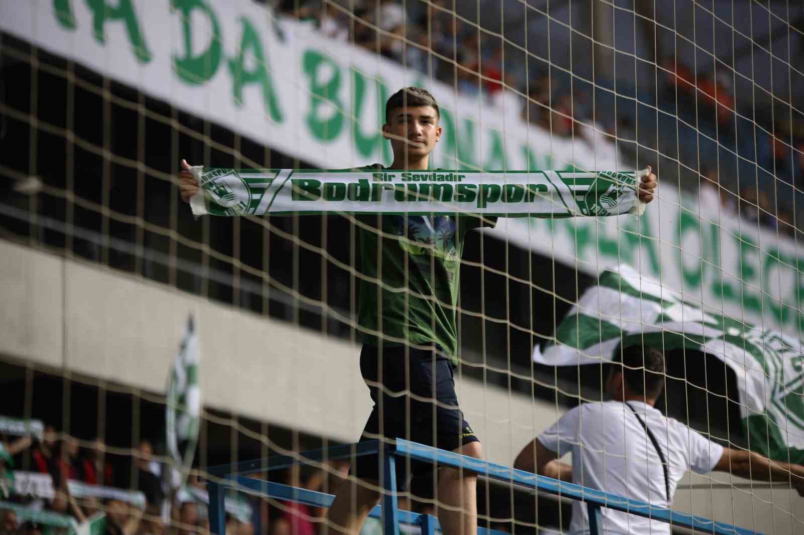 Trendyol 1. Lig: Sakaryaspor: 0 - Bodrum FK: 1 (Maç devam ediyor)
