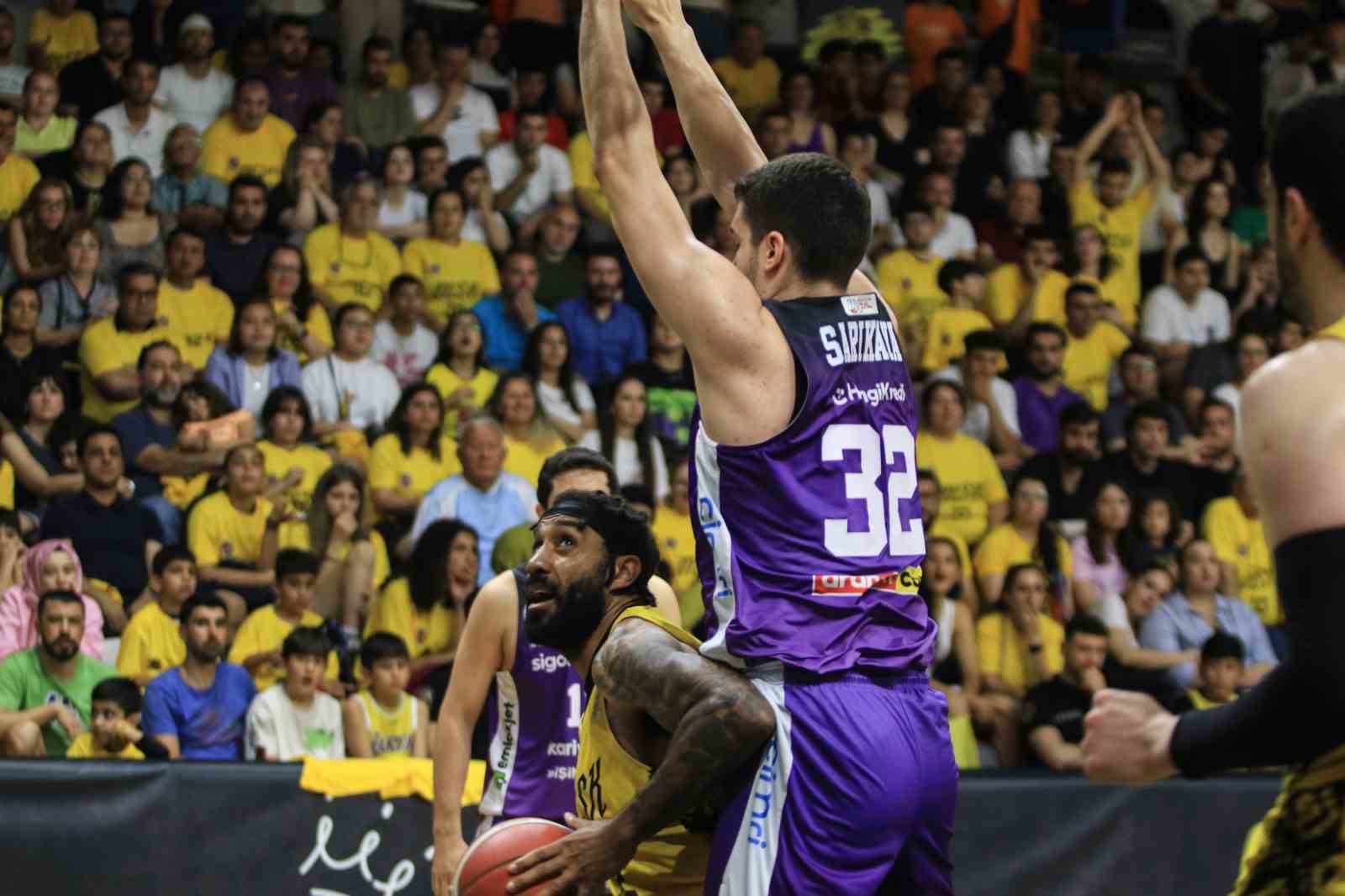 Türkiye Basketbol Ligi: Mersin Büyükşehir Belediyesi: 85 - Sigortam Net: 64
