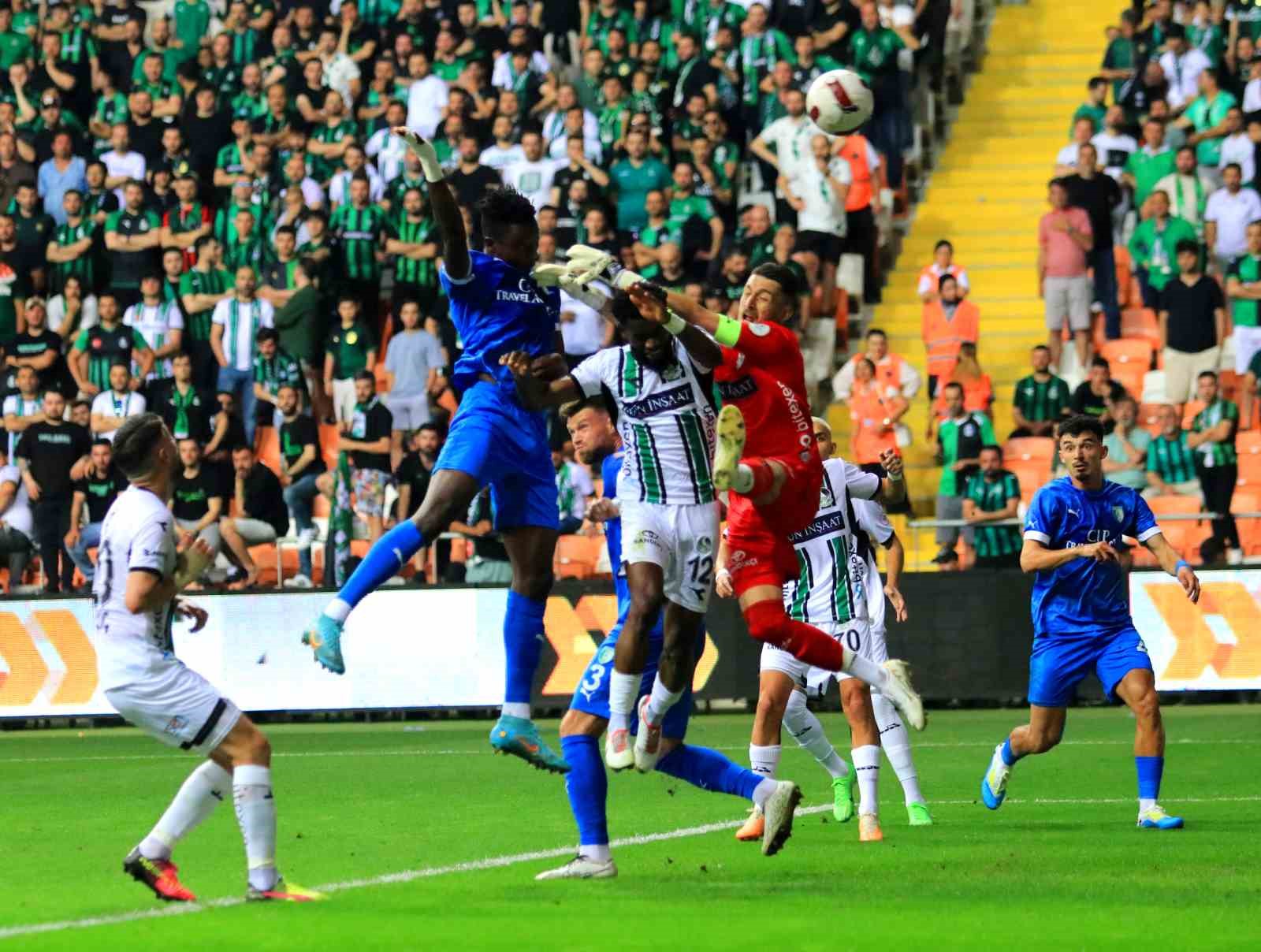 Trendyol 1. Lig Play-Off Final: Sakaryaspor: 0 - Bodrum FK: 1 (İlk yarı)
