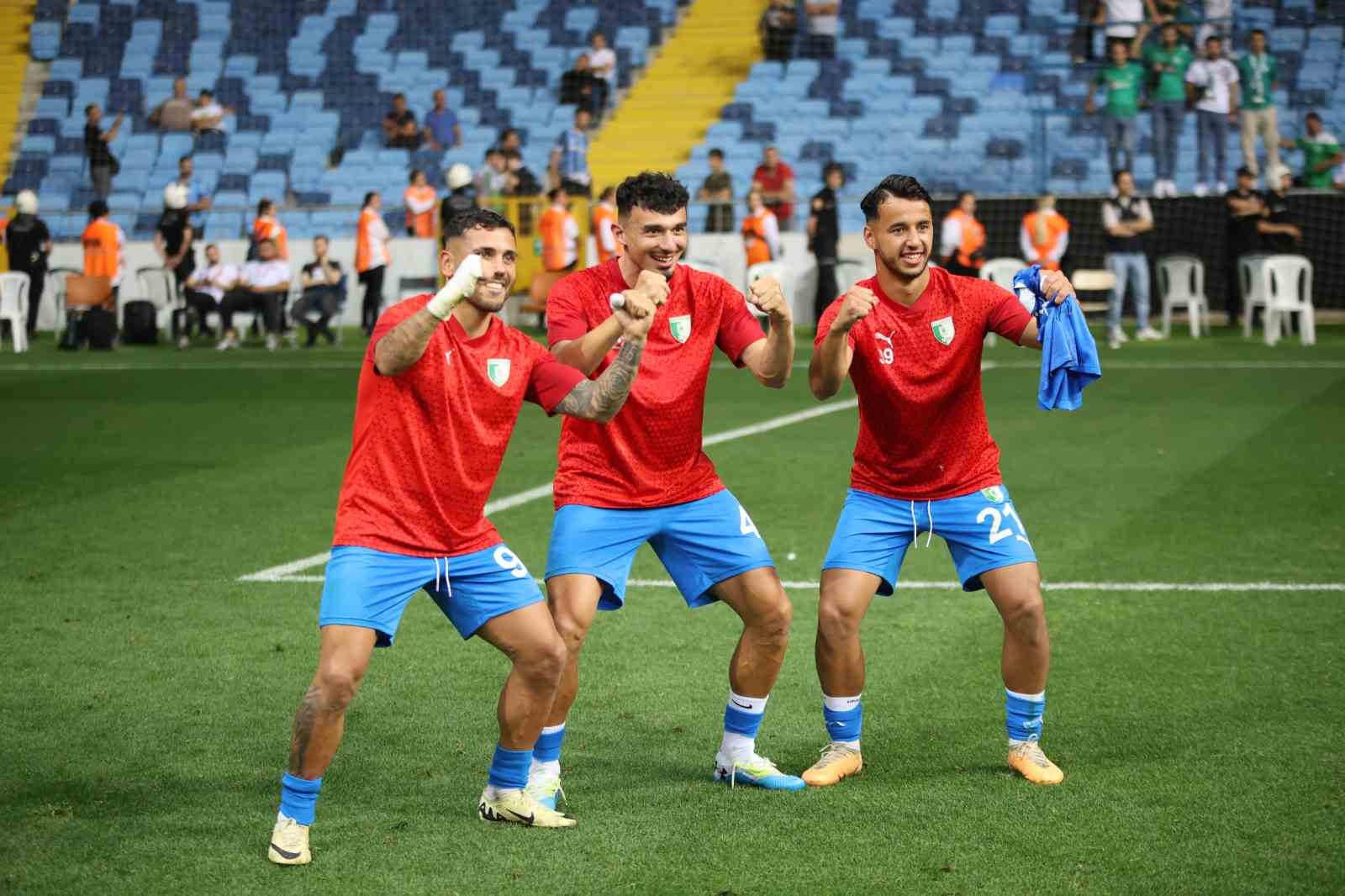 Trendyol 1. Lig Play-off şampiyonu Bodrum FK kupasına kavuştu
