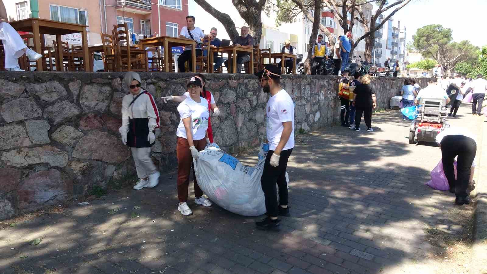 Çanakkale’de çevre bilinci için Plogging şampiyonası düzenlendi
