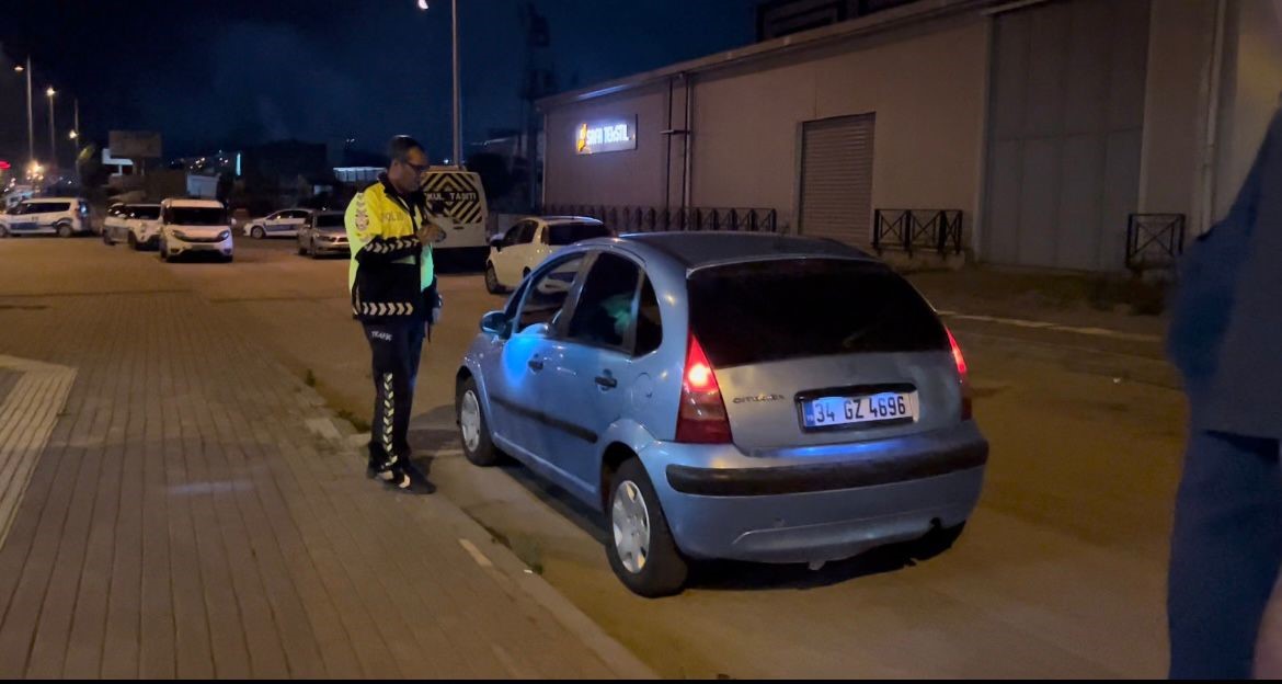 Böyle sabır sınavı görülmedi...Alkolmetreyi görünce dili tutuldu
