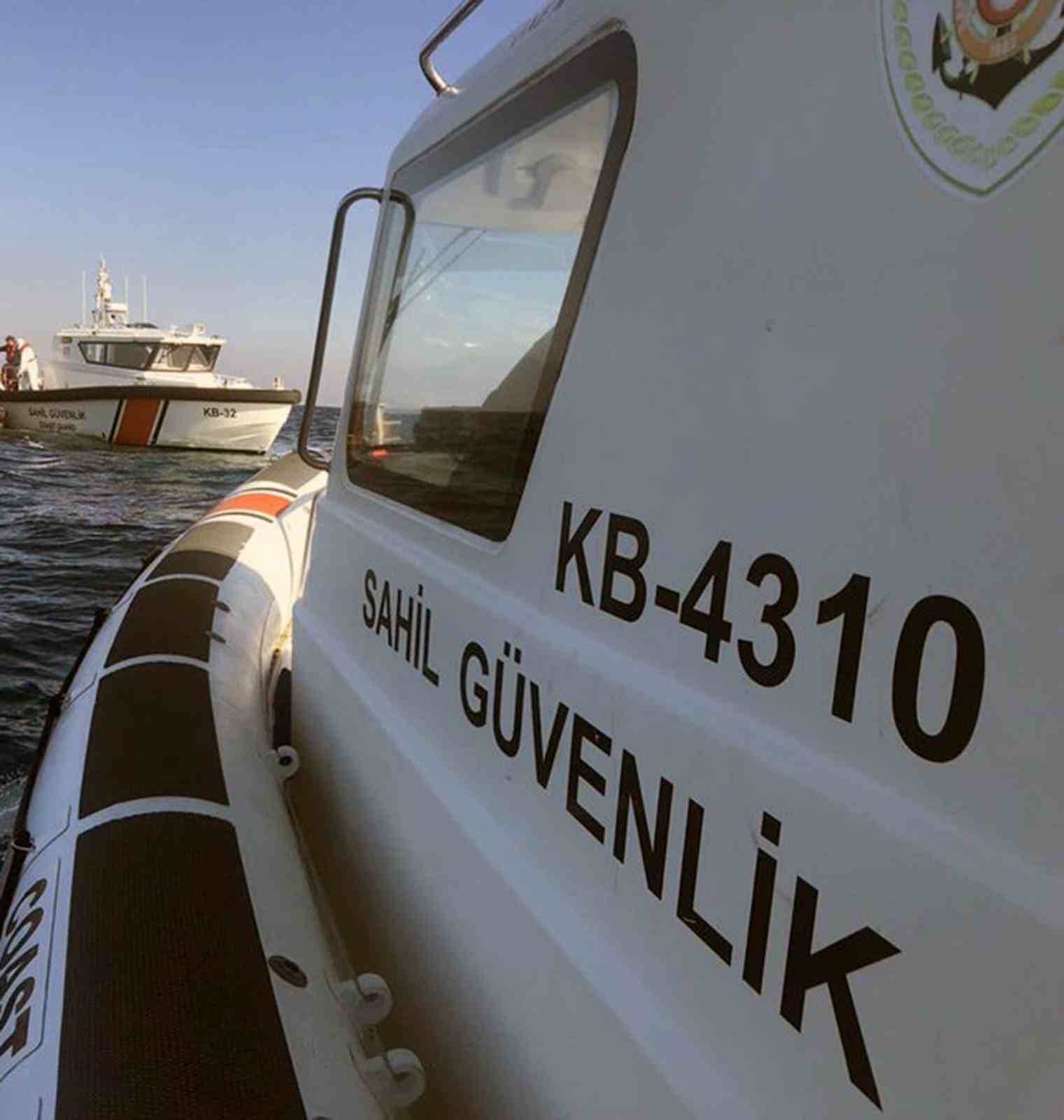 Bodrum’da düzensiz göçmen botu battı: 6 kayıp
