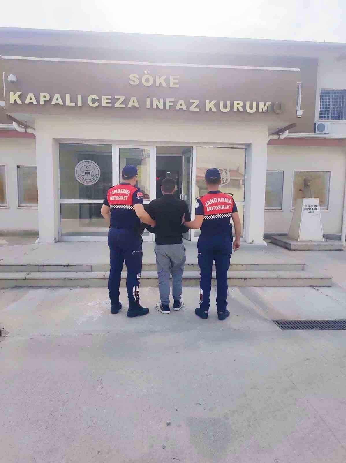 Jandarma Aydın’da 371 aranan şahsı yakaladı
