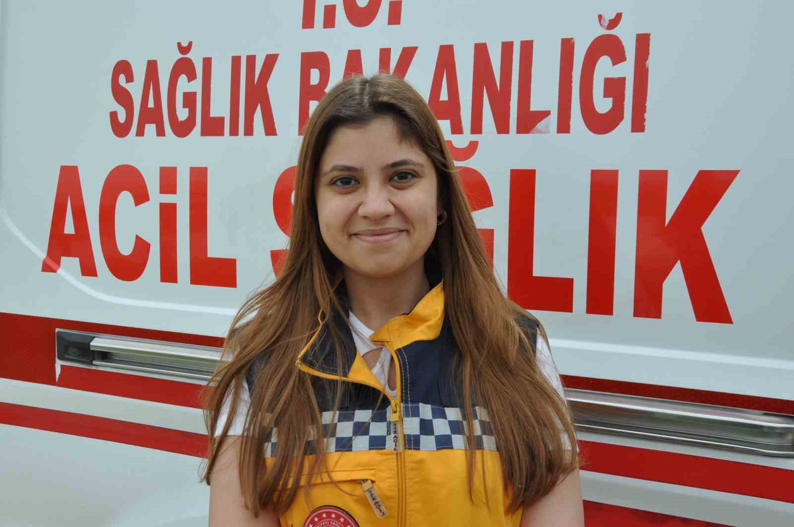 Kars’ta ambulans sürüş eğitimleri nefes kesti
