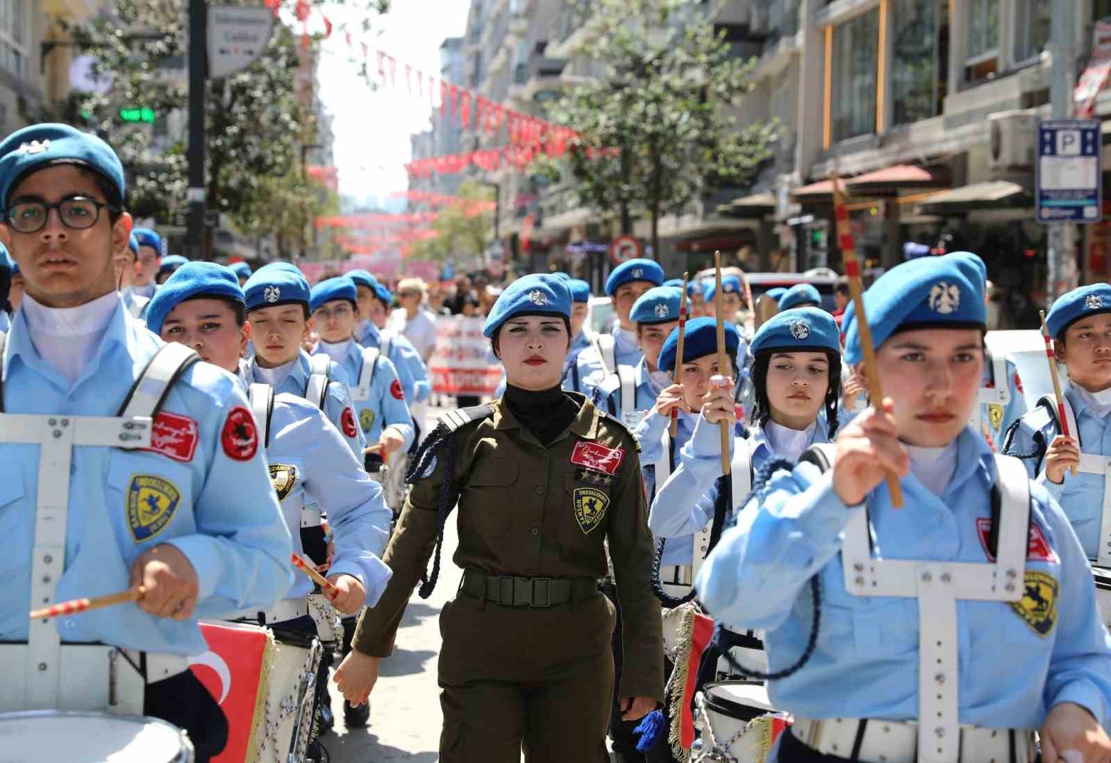 ’Tütünsüz sağlıklı yaşama’ dikkat çekmek için yürüdüler
