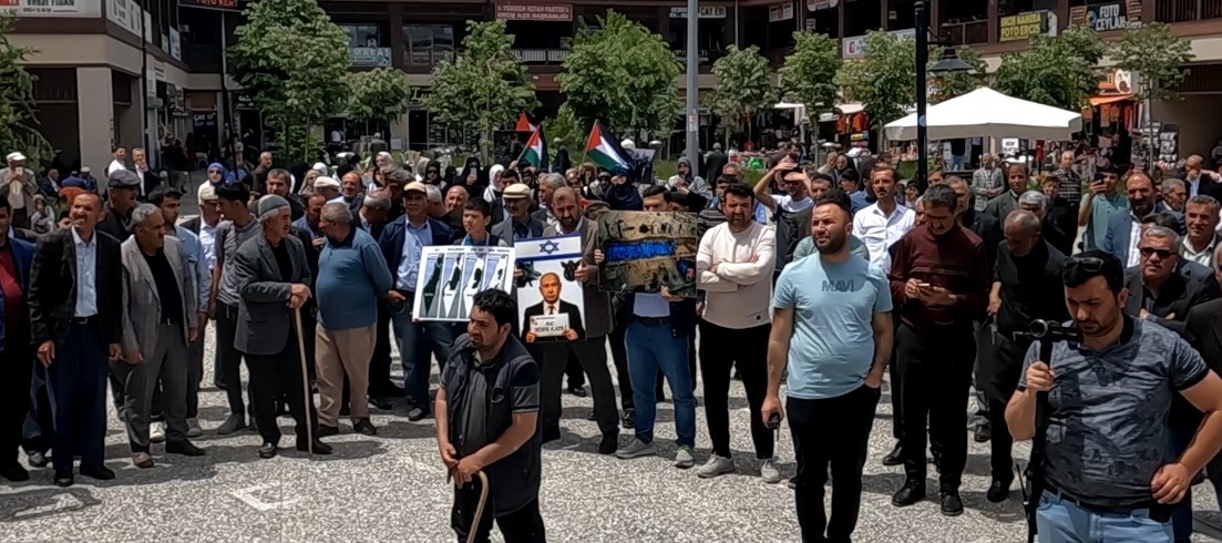 Erciş’te İsrail’in katliamları protesto edildi
