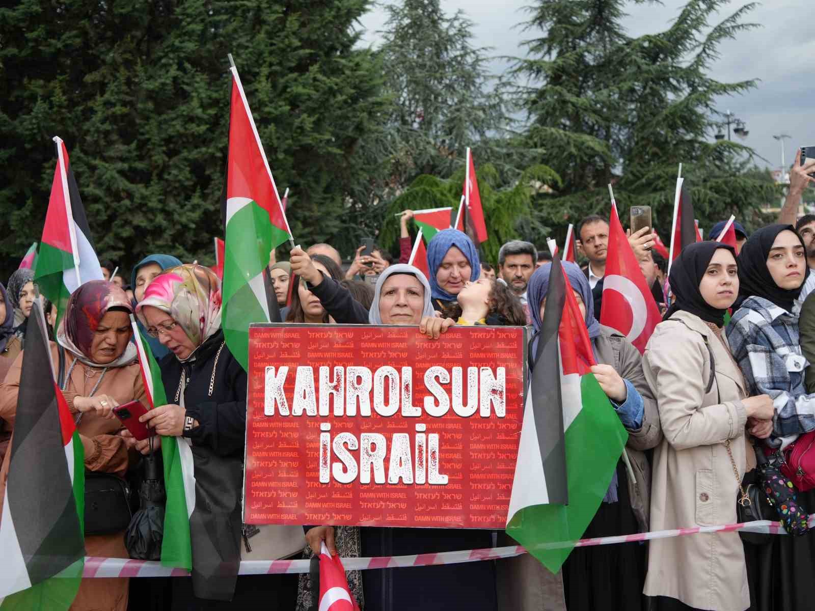 Kastamonu’da binlerce vatandaş İsrail’i protesto etti
