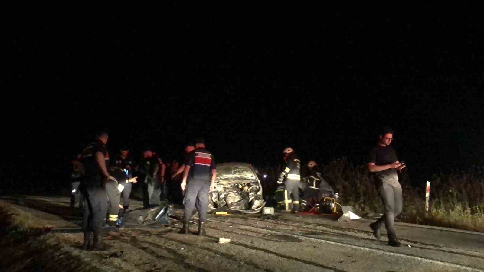 Tekirdağ’da zincirleme kaza: 3 ölü, 4 yaralı
