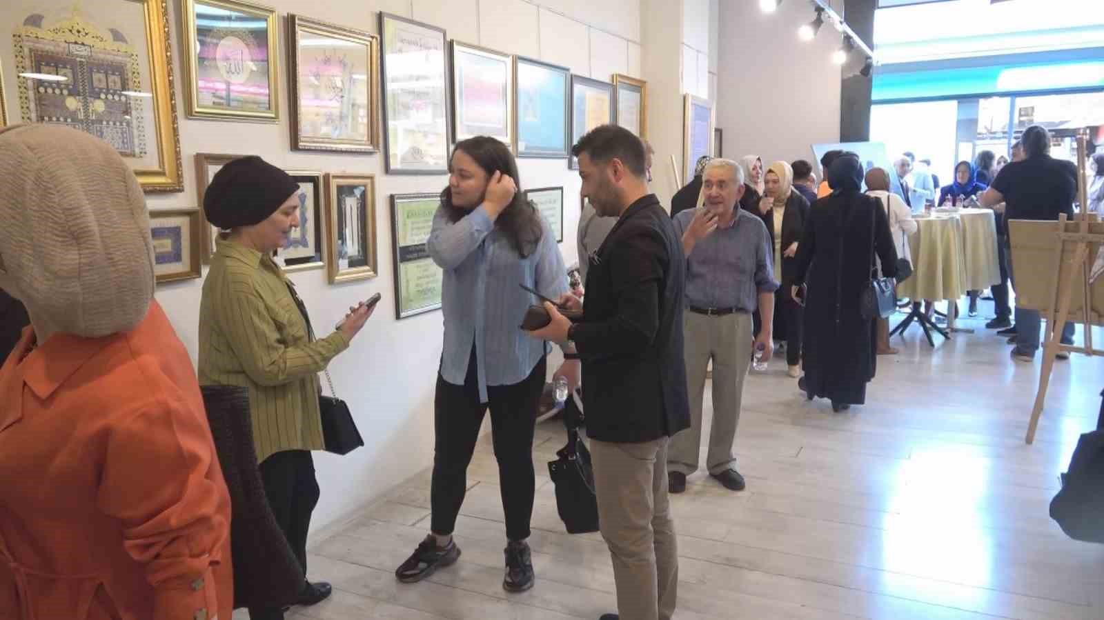 Kütahya’da merhum Mehmet Dumlu Hoca anısına tezhip ve minyatür sergisi
