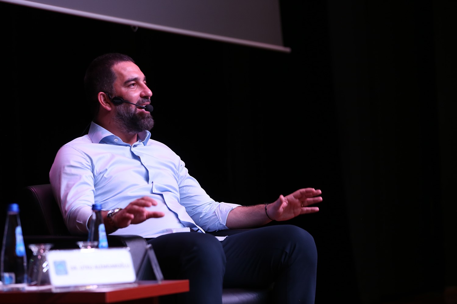 Arda Turan, PAÜ’de futbol yolculuğunu anlattı
