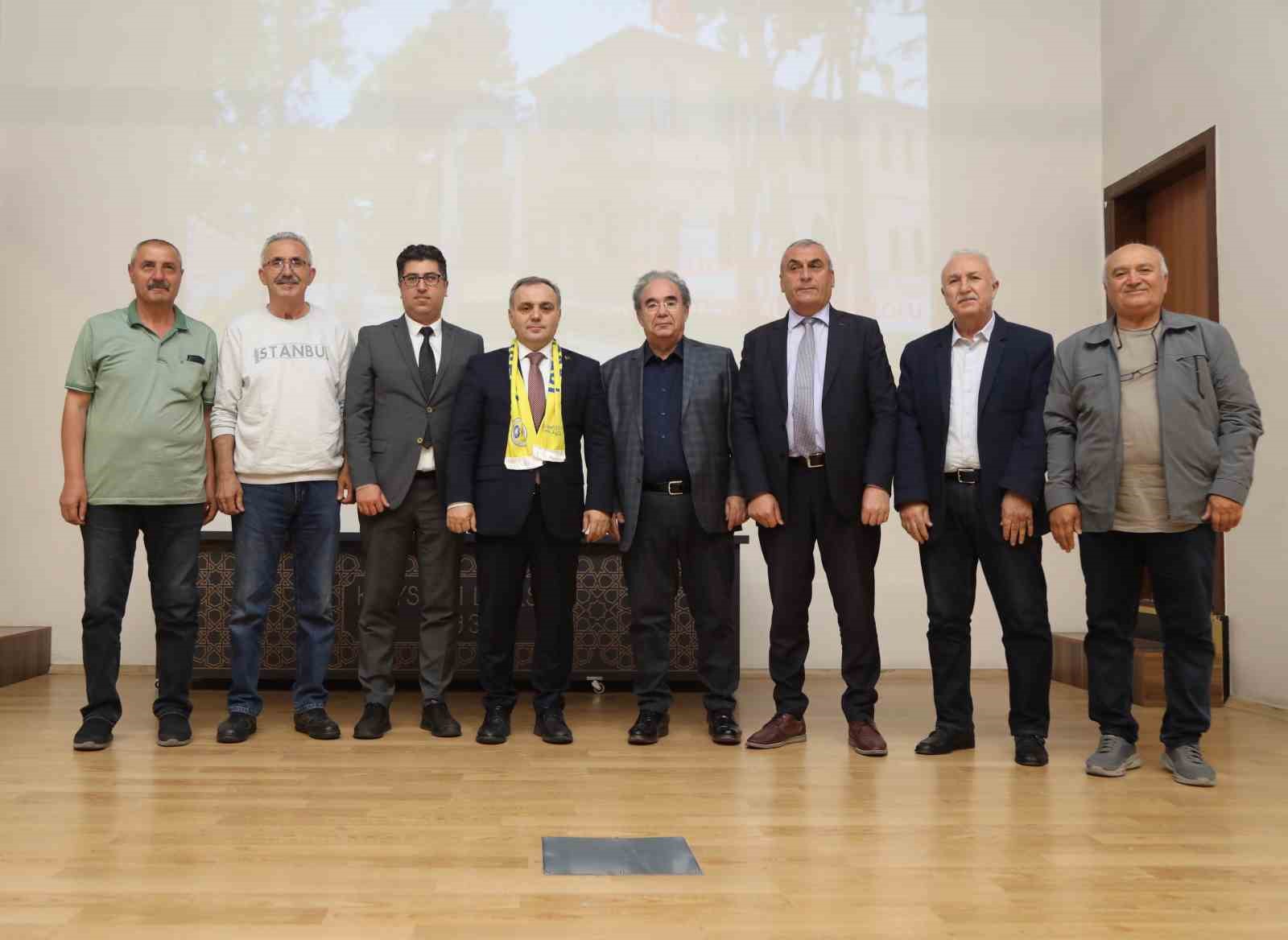 Rektör Prof. Dr. Altun, Kayseri Lisesi’nde öğrenciler ile bir araya geldi
