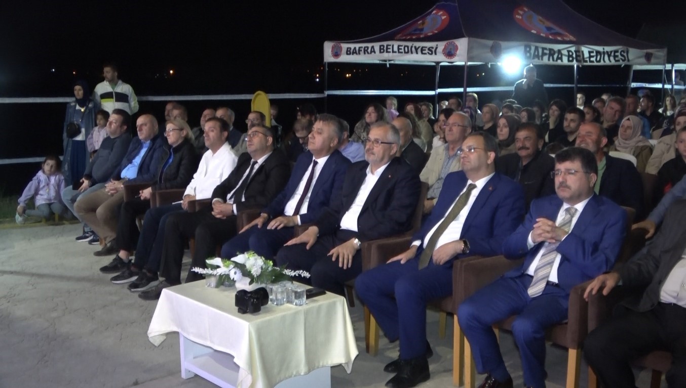 Bafra’da şiir dinletisi ve yarışması
