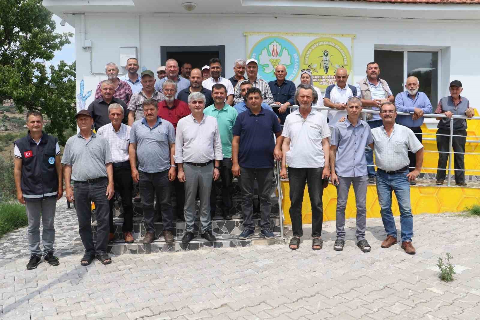 Büyükşehir’in kraliçeleri yayılıyor
