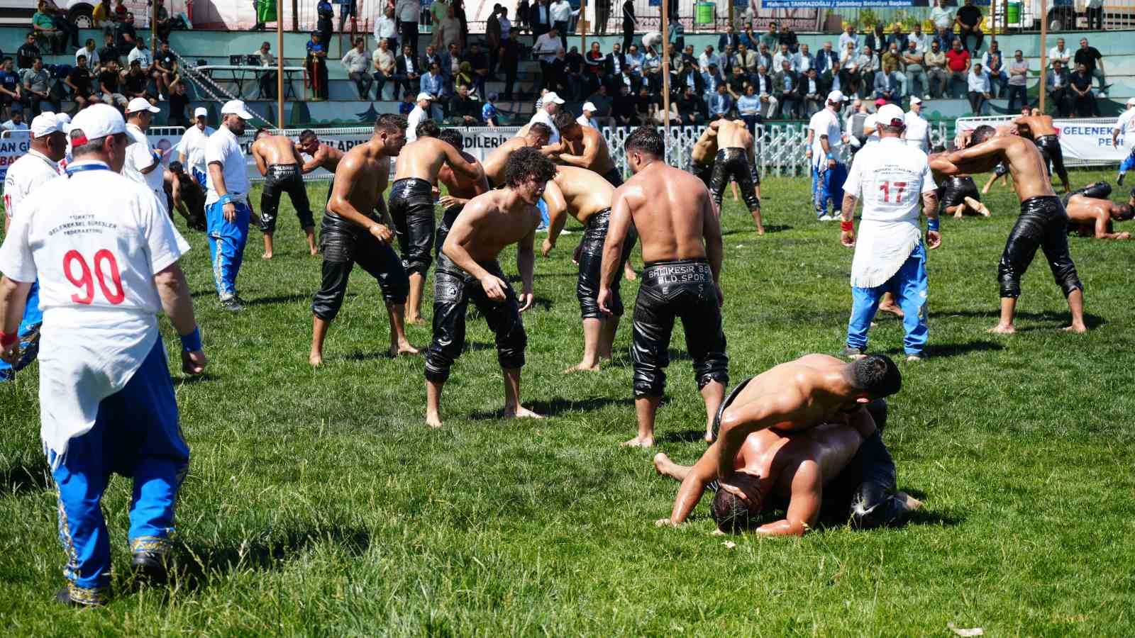 Türkiye Yağlı Güreş Ligi 2. Etabı, Gaziantep’te başladı
