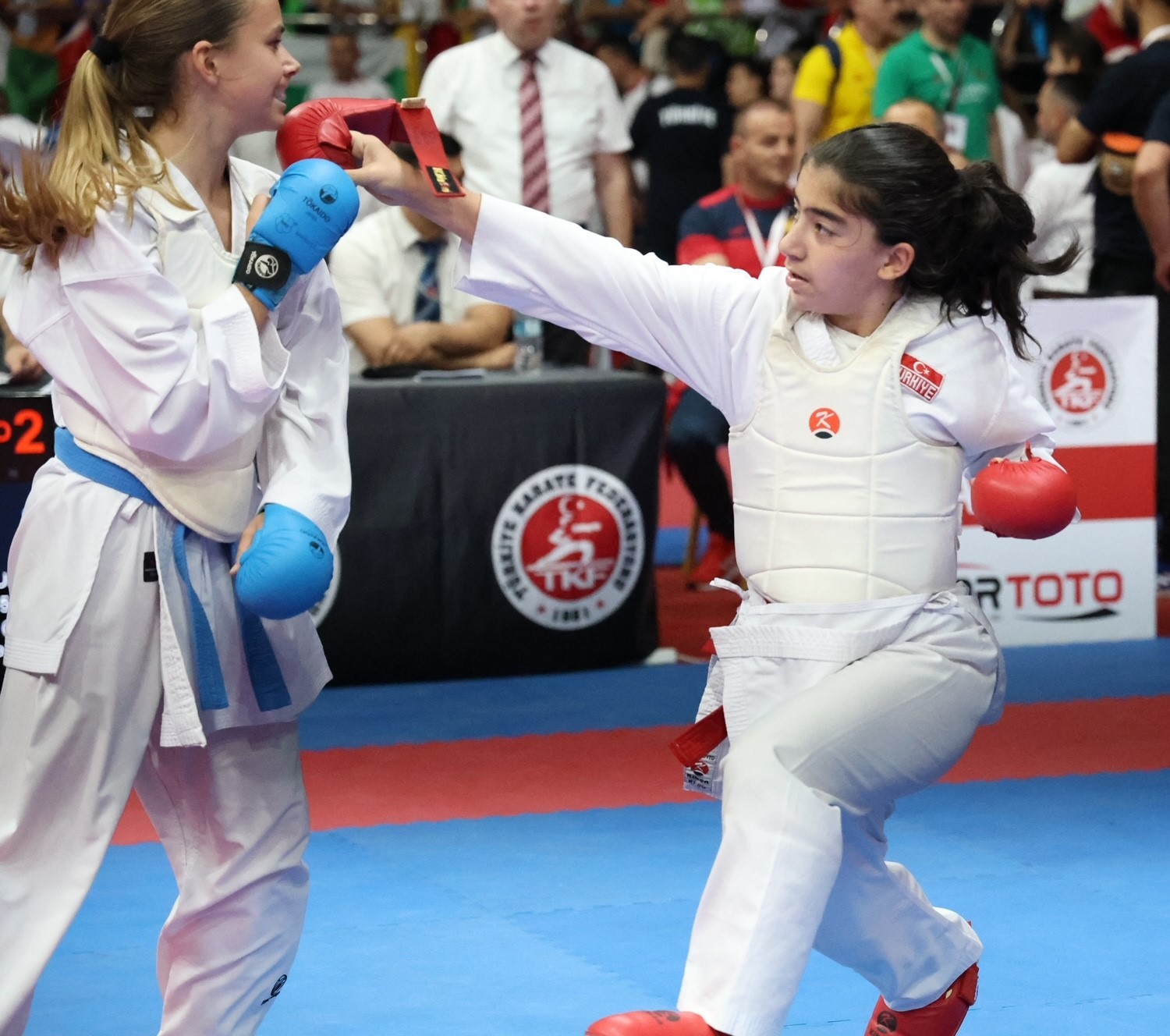 Balkan Çocuklar Karate Şampiyonası İstanbul’da başladı
