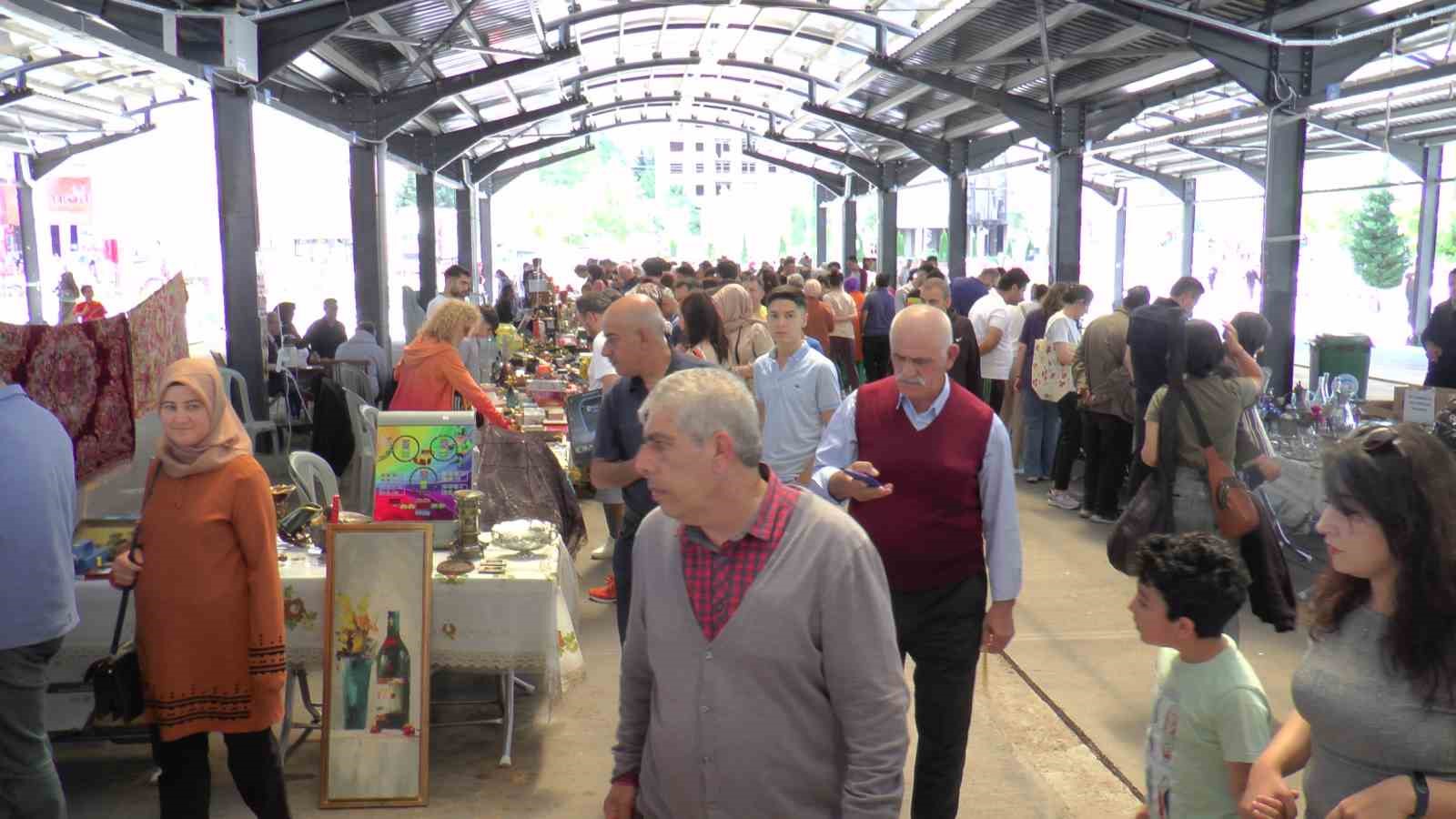 Talas Belediyesi’nden Kayseri’de bir ilk: “Antika, Retro, Vintage ve Değerli Eşya Fuarı”
