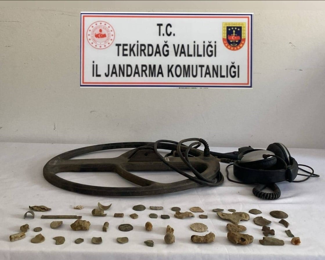 Tekirdağ’da tarihi eser kaçakçılarına operasyon: 2 gözaltı
