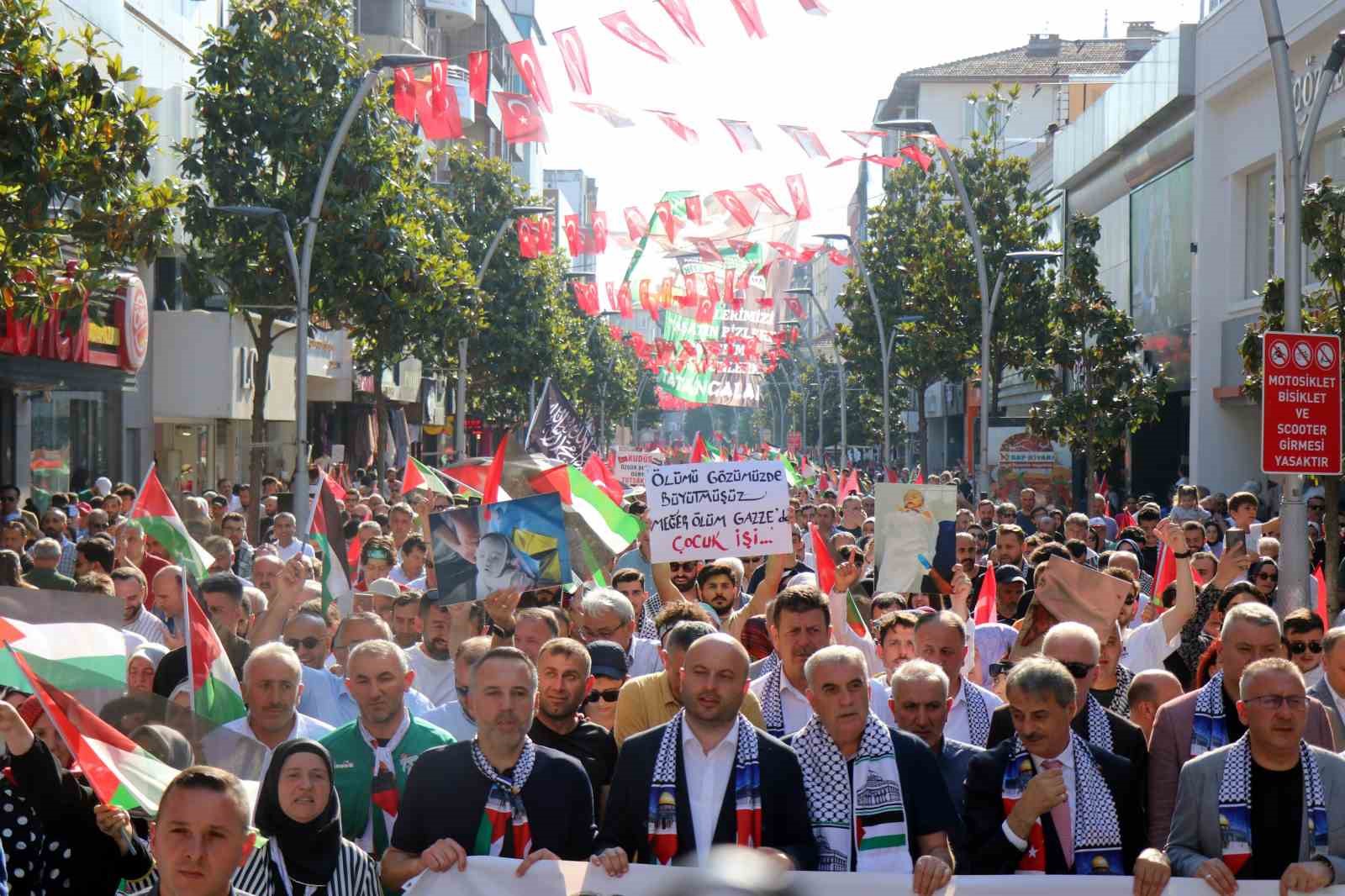 Sakarya’da ‘Büyük Filistin Yürüyüşü’
