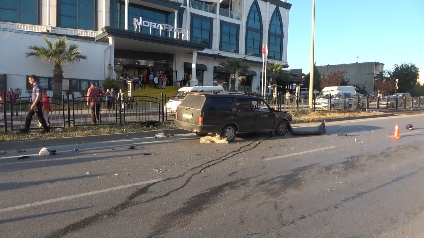 Otomobilin çarptığı motosiklet sürücüsü hayatını kaybetti
