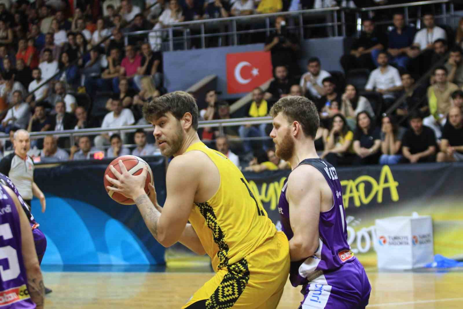 Mersin Büyükşehir Belediyesi, Türkiye Sigorta Basketbol Süper Ligi’ne yükseldi
