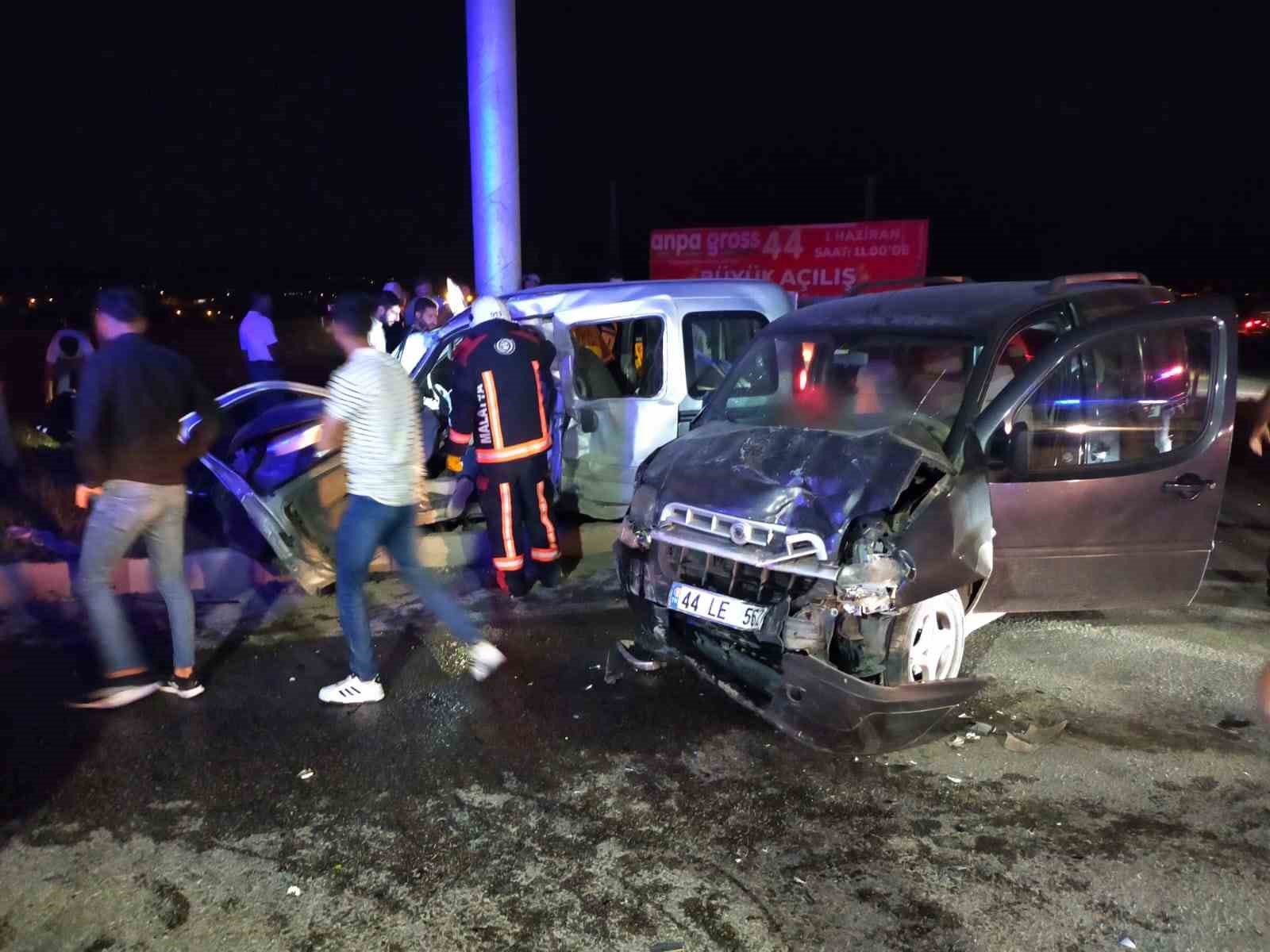 Malatya’da feci kaza: 1 ölü, 4 yaralı
