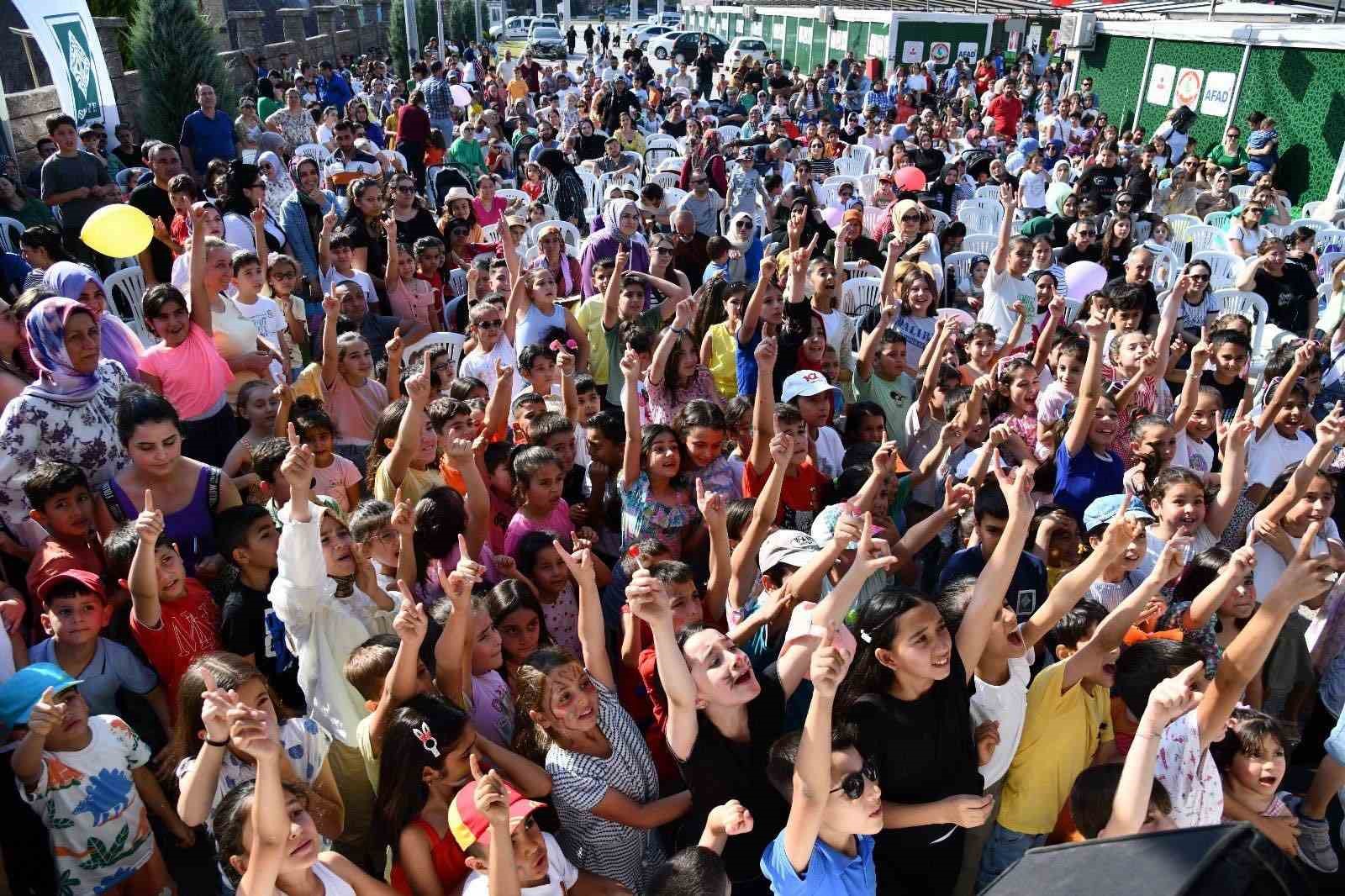 Osmaniye’de depremzede esnafı tanıtma etkinliği düzenlendi
