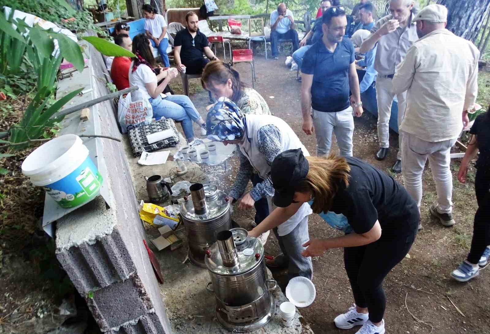 Kütahyalı muhasebeciler piknikte buluştu
