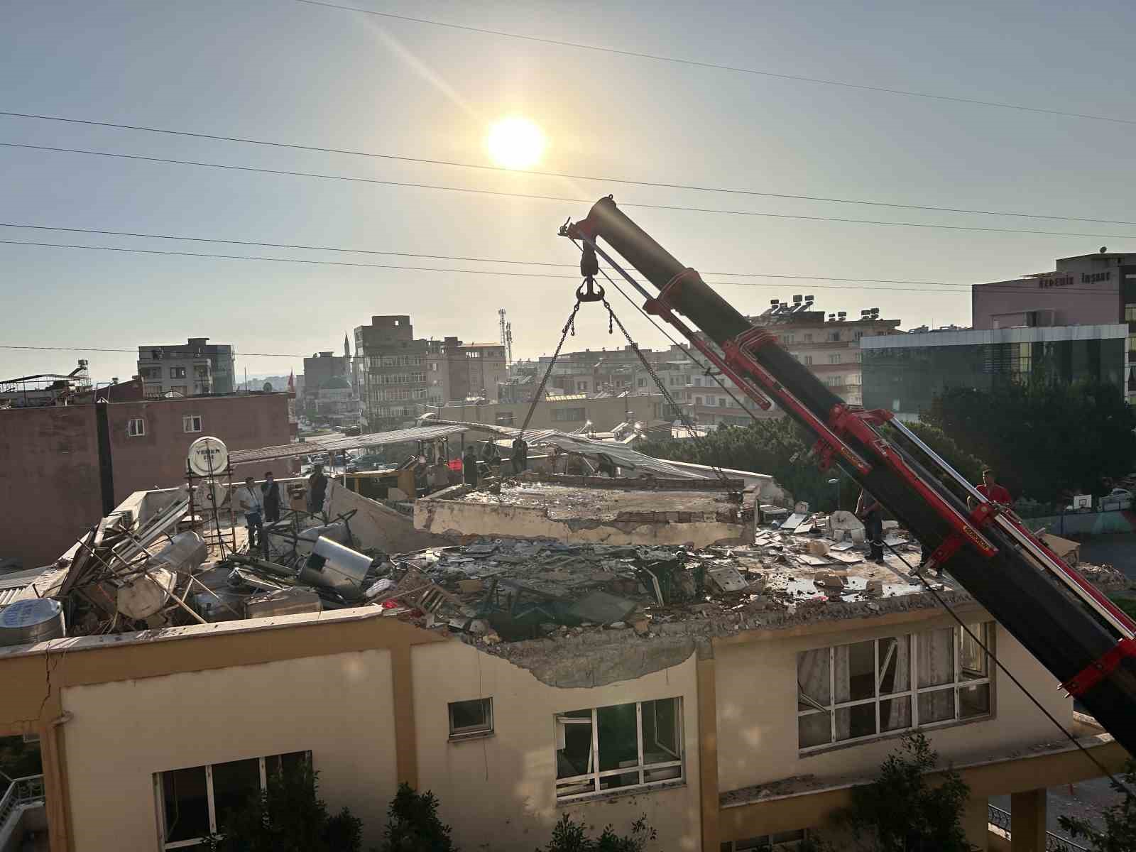 Hatay’daki patlamada yaşanan panik kamerada
