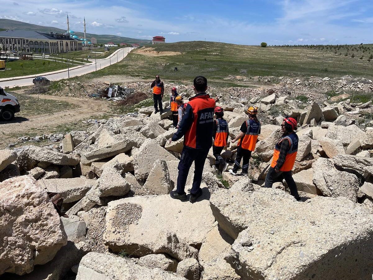 AFAD gönüllü eğitimlerin de 40 kişi eğitimleri başarıyla tamamladı
