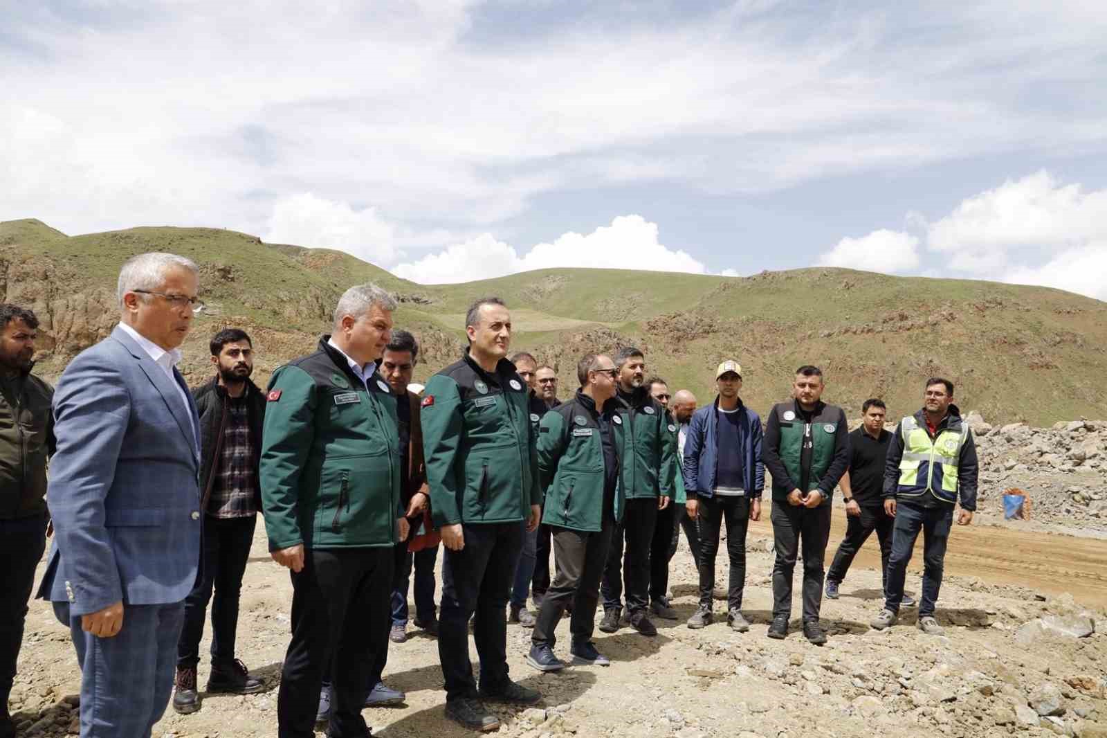 Şehitler Barajı’nın yapımı sürüyor
