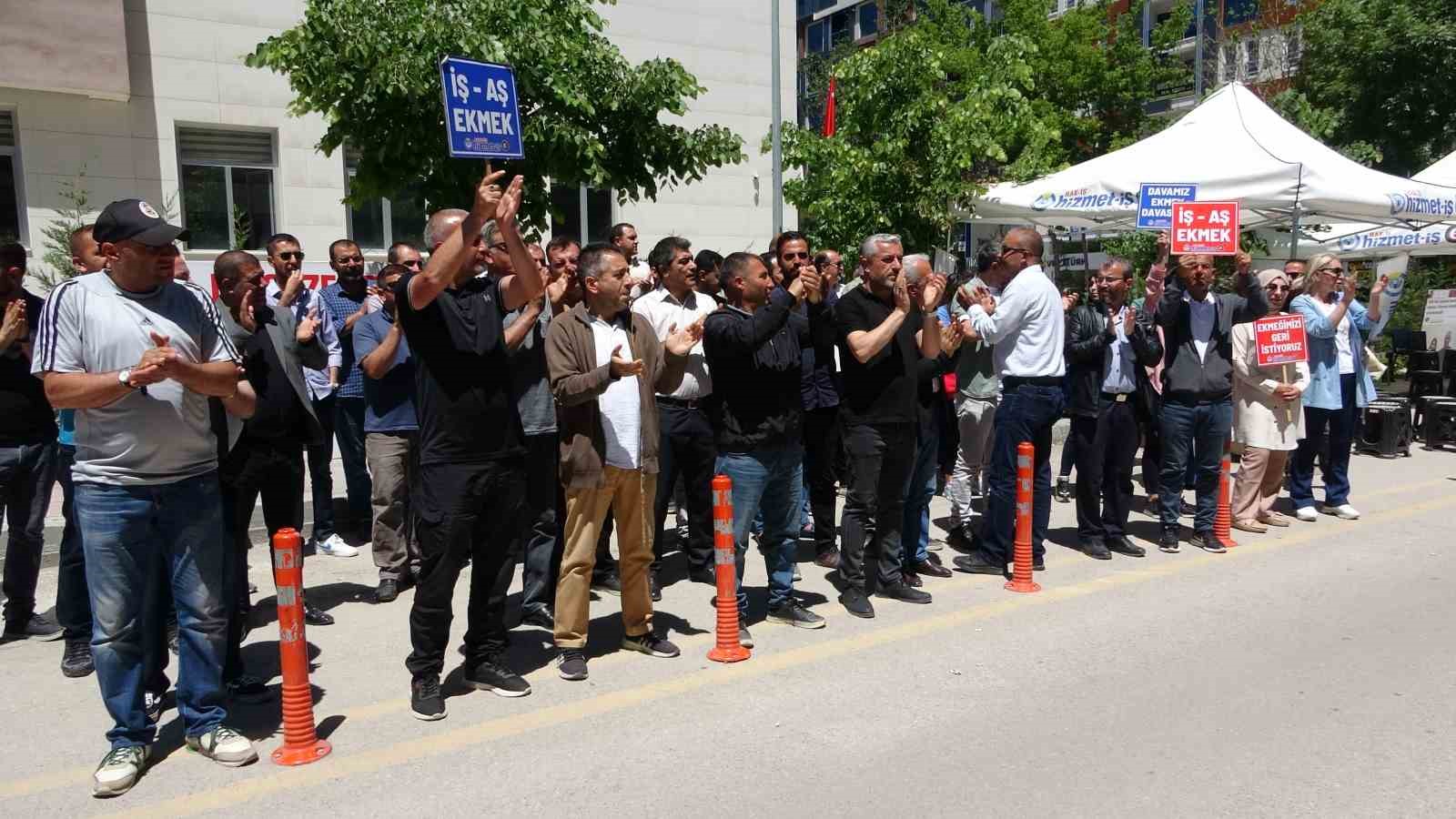 Van’daki işçilerin eylemi bir aydır devam ediyor
