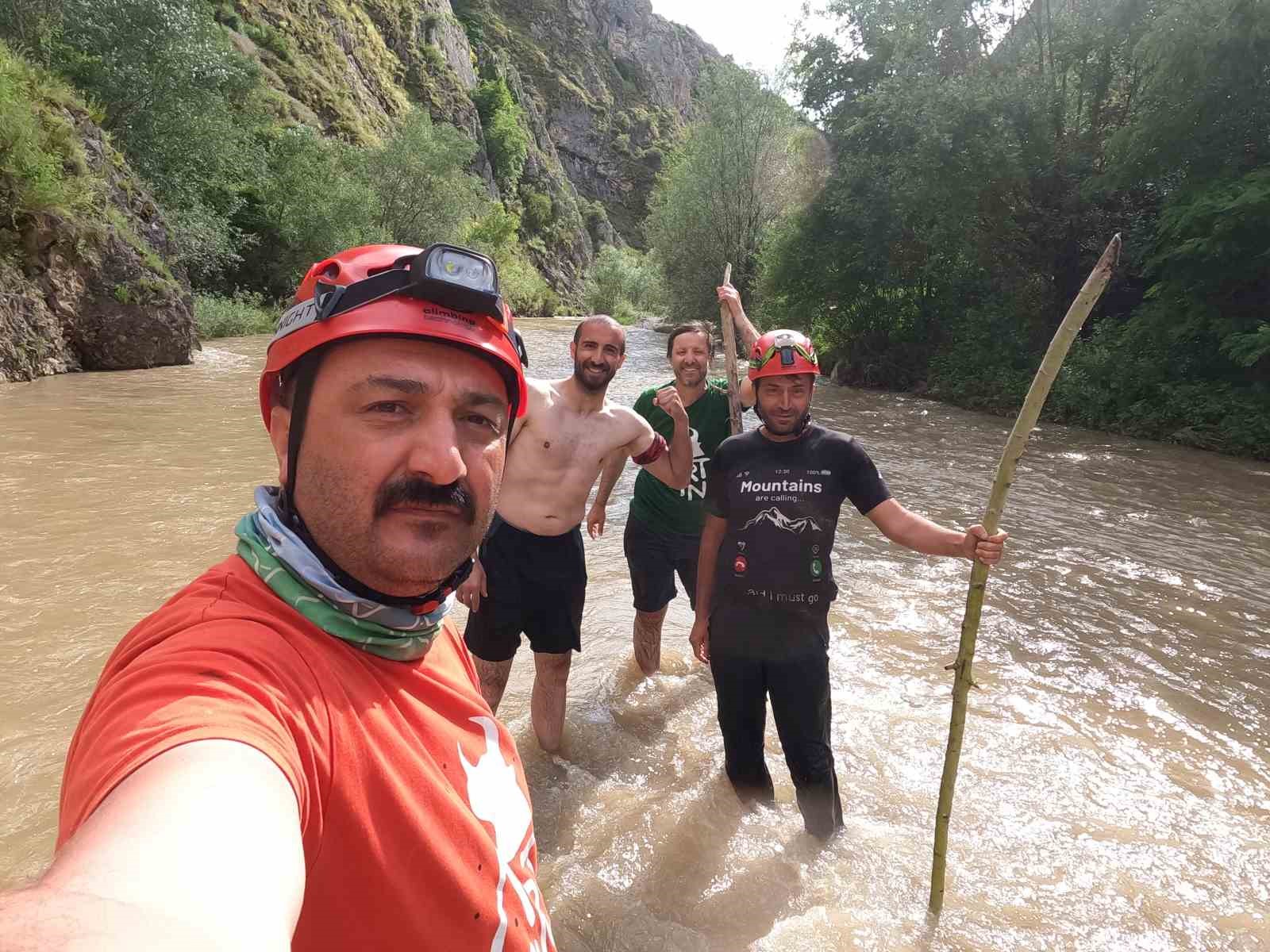 Gizemli kanyon keşfedilmeyi bekliyor: 