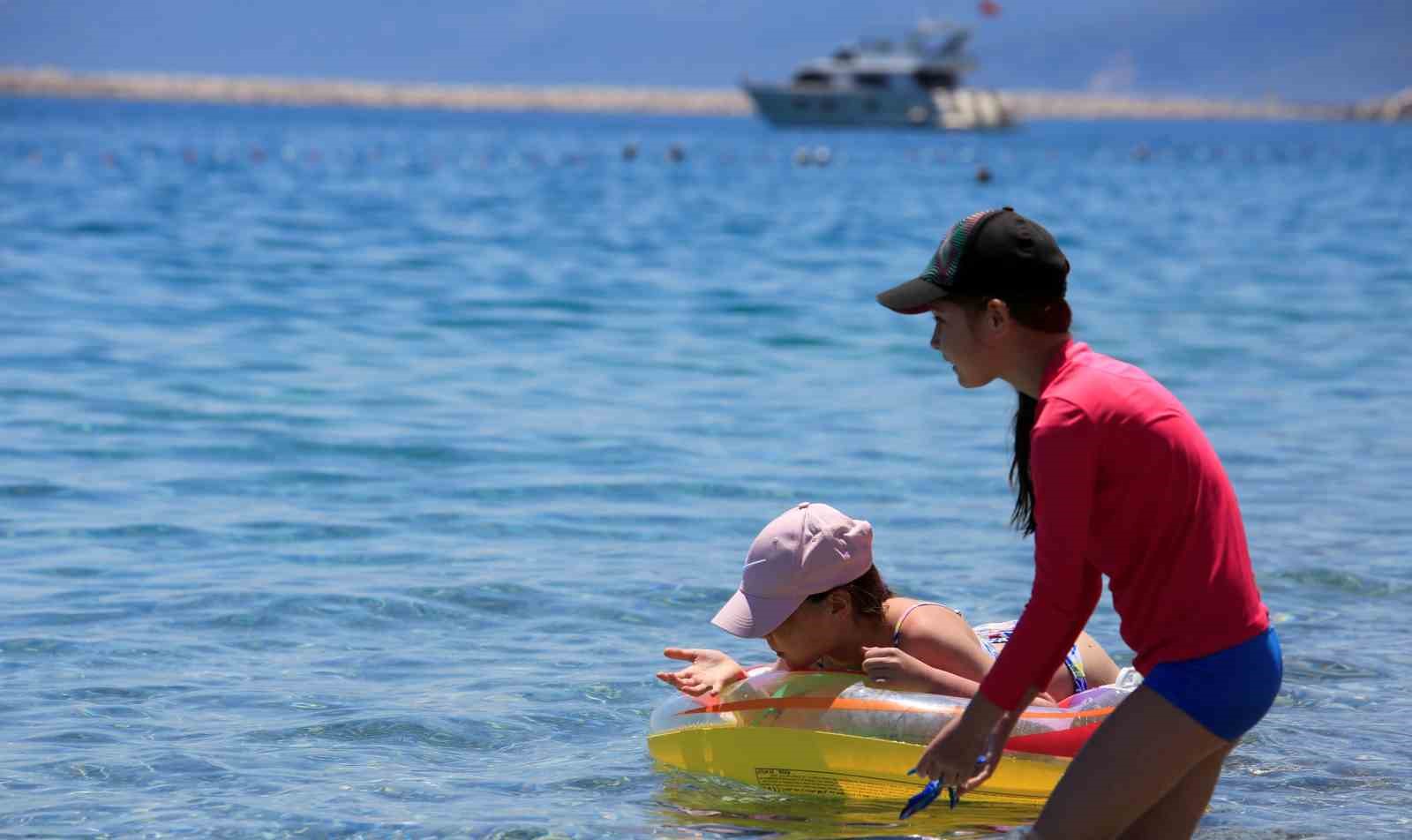 Antalya’da ani sıcaklık artışı termometreleri çıldırttı
