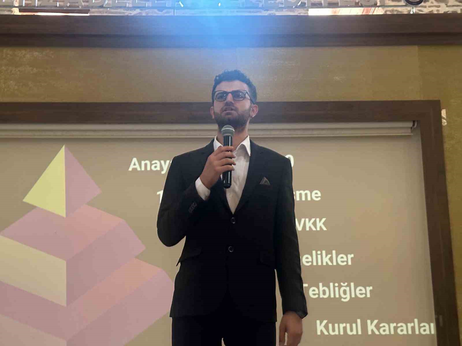 Şehzadeler Belediyesi çalışanlarına KVKK eğitimi
