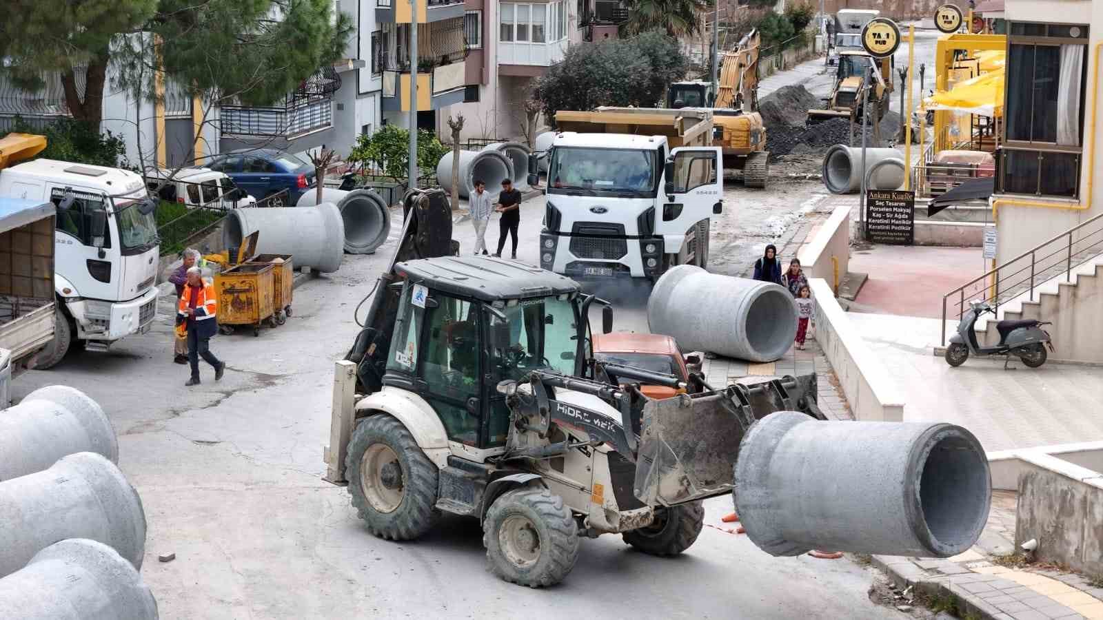 Söke’de altyapı çalışmaları tüm hızıyla sürüyor
