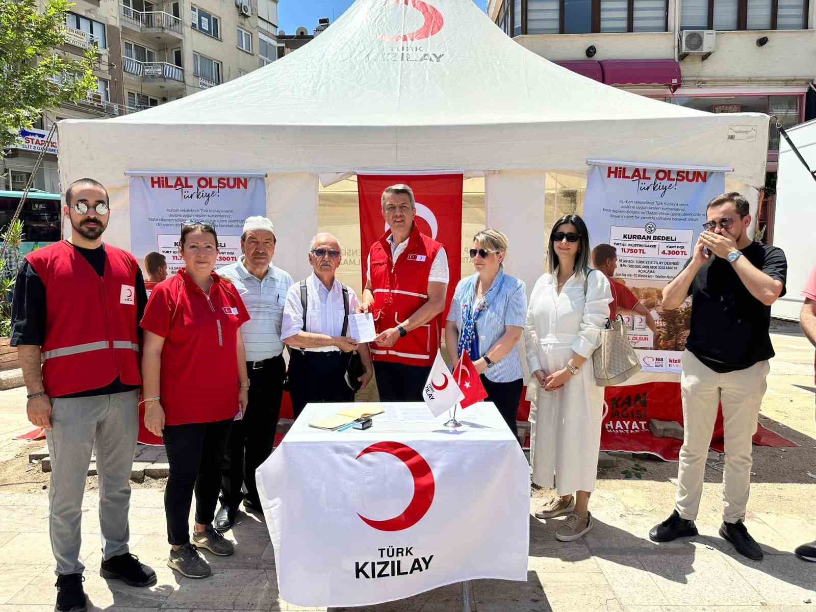 Manisa’da Türk Kızılay kurban bağış standı açıldı
