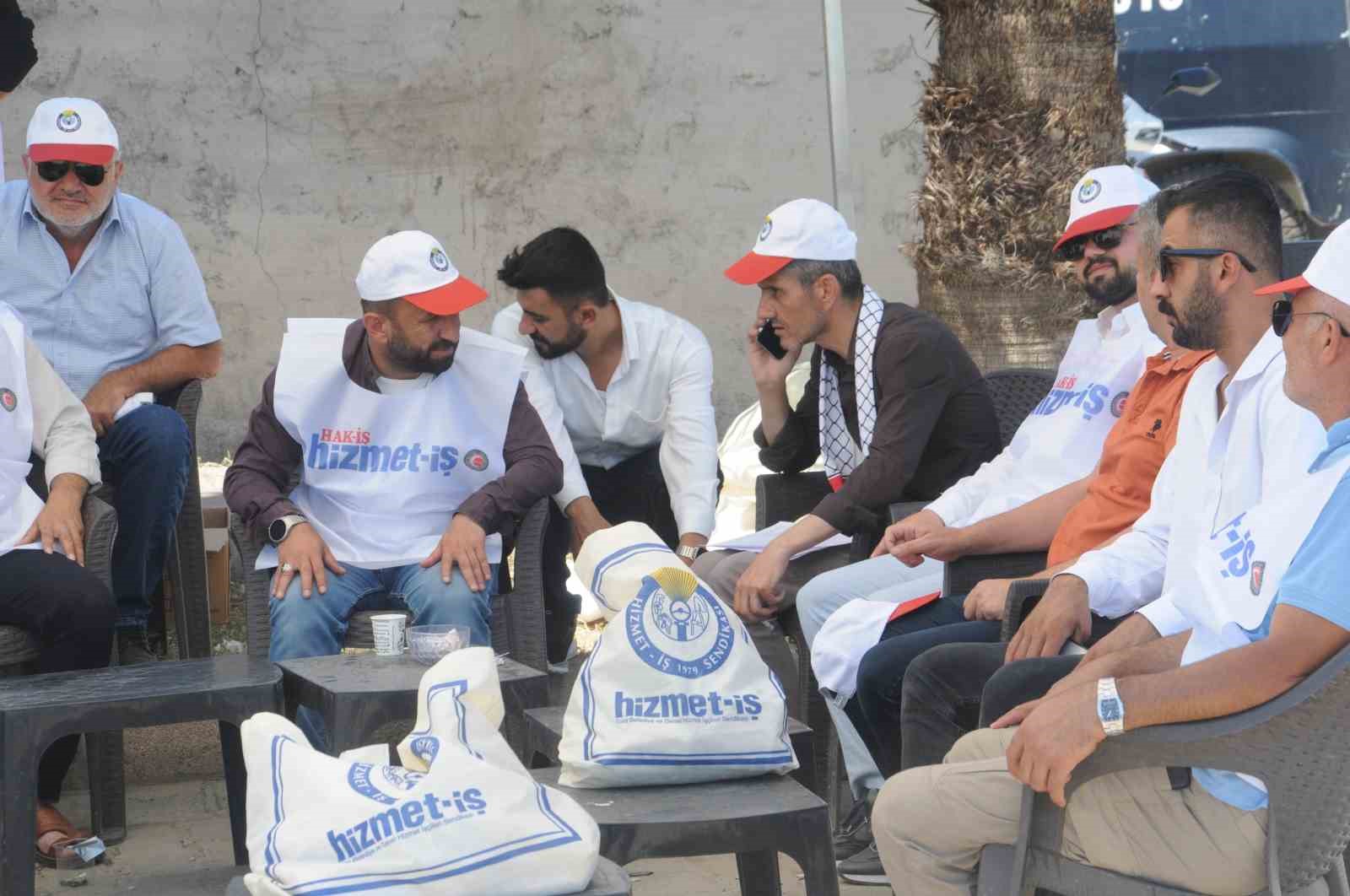 HAK-İŞ, Cizre Belediyesi önündeki çadır eylemini sonlandırdı
