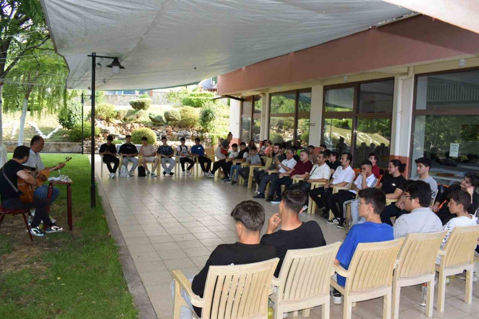 Bozdoğan’da gençler buluştu
