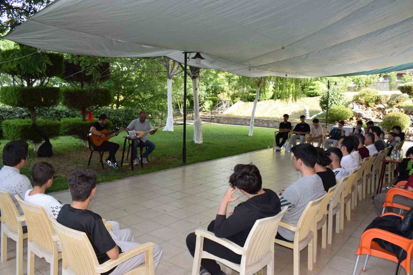 Bozdoğan’da gençler buluştu
